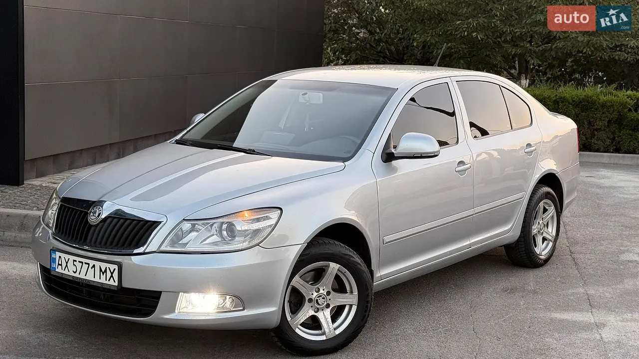 2010 Skoda Octavia - мініатюра 49