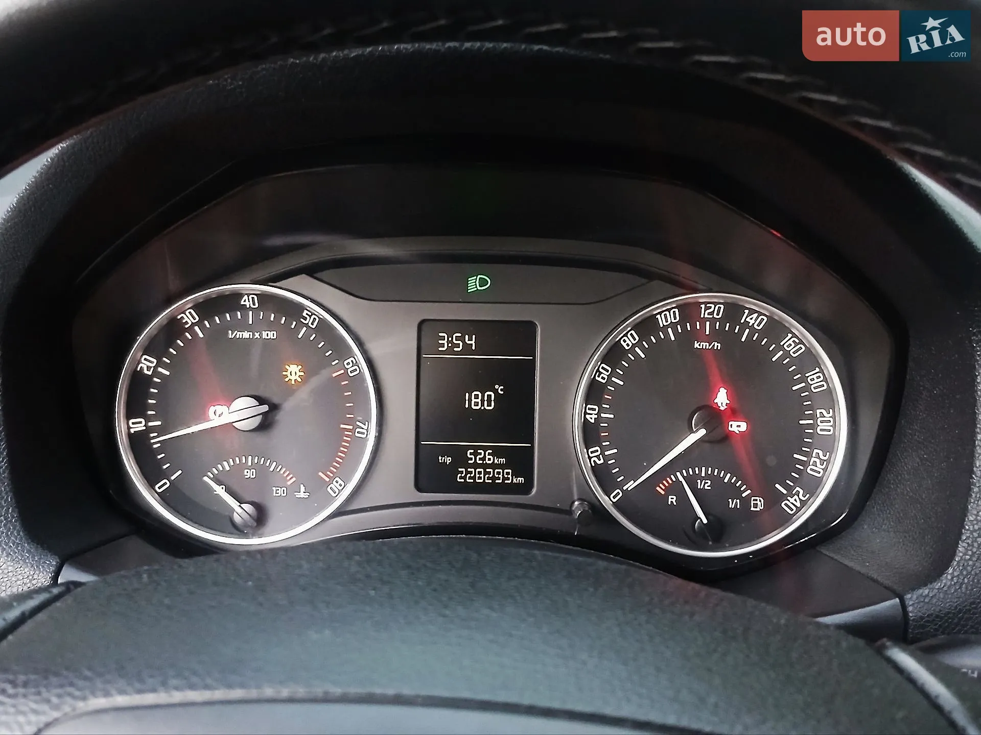 2010 Skoda Octavia - мініатюра 6