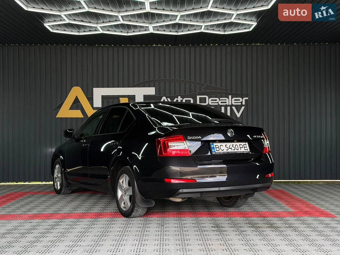 2014 Skoda Octavia - мініатюра 16