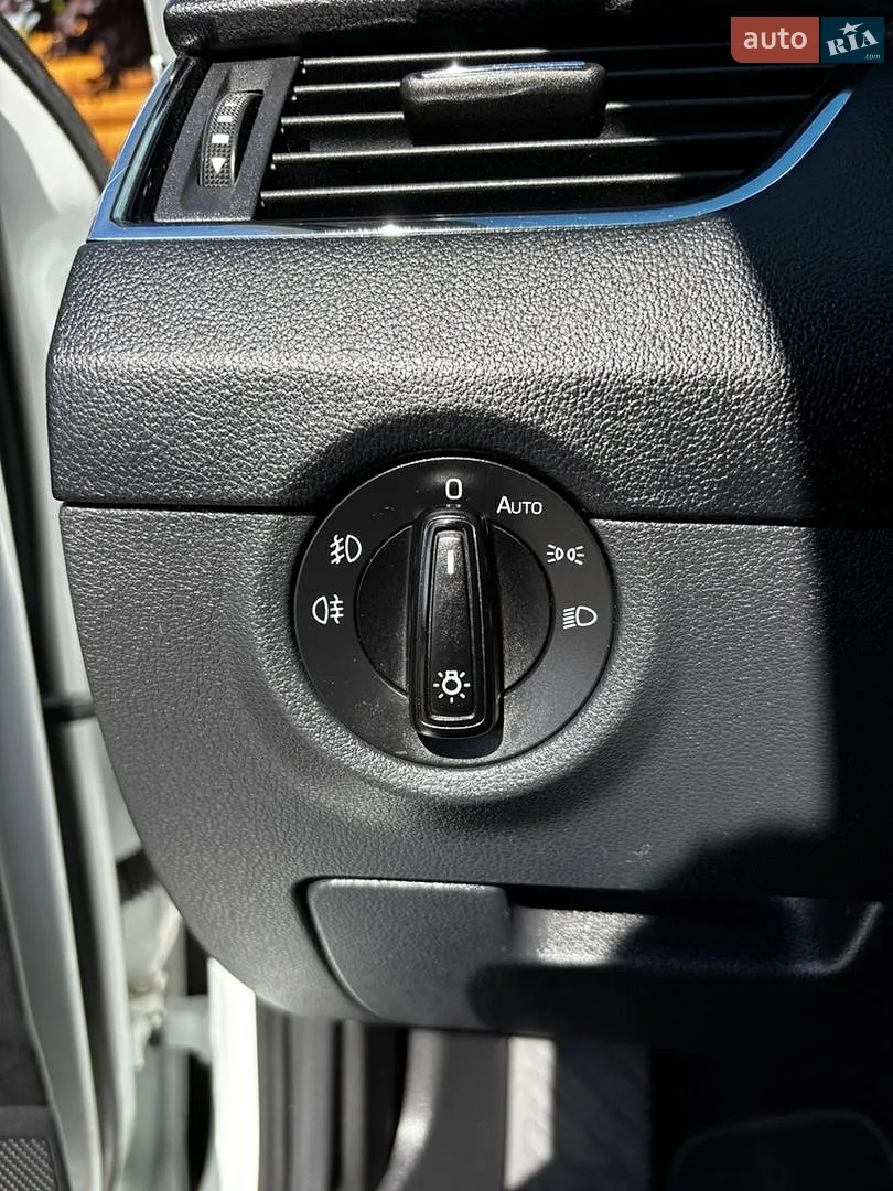 2017 Skoda Octavia - мініатюра 37