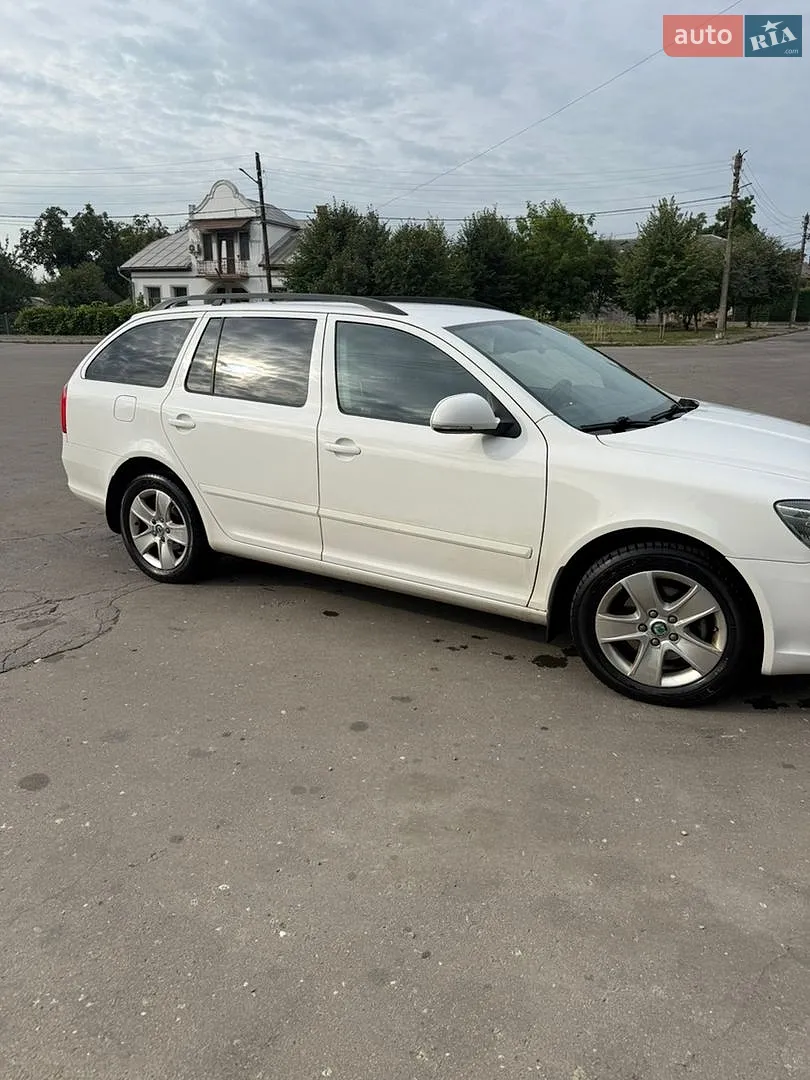 2012 Skoda Octavia - мініатюра 2