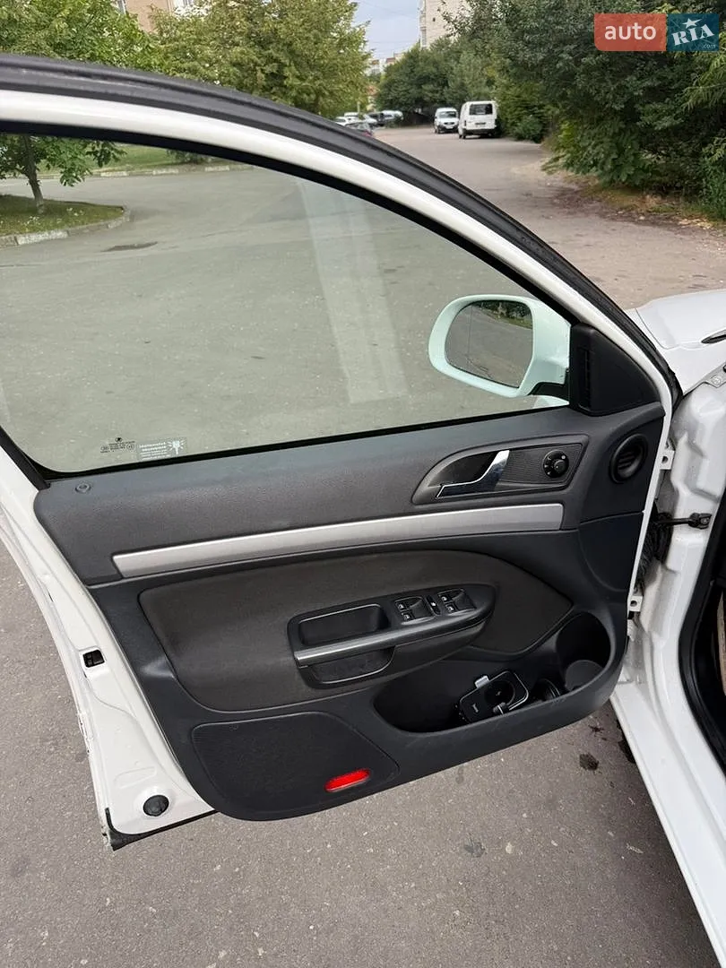 2012 Skoda Octavia - мініатюра 9