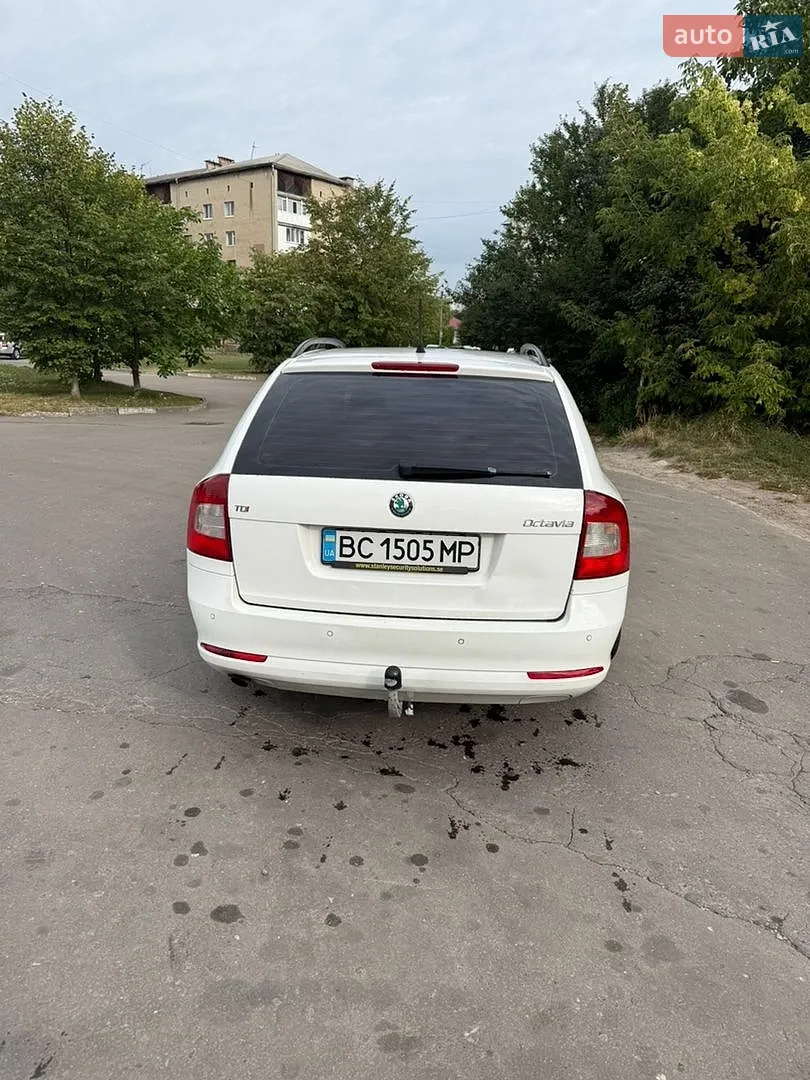 2012 Skoda Octavia - мініатюра 5