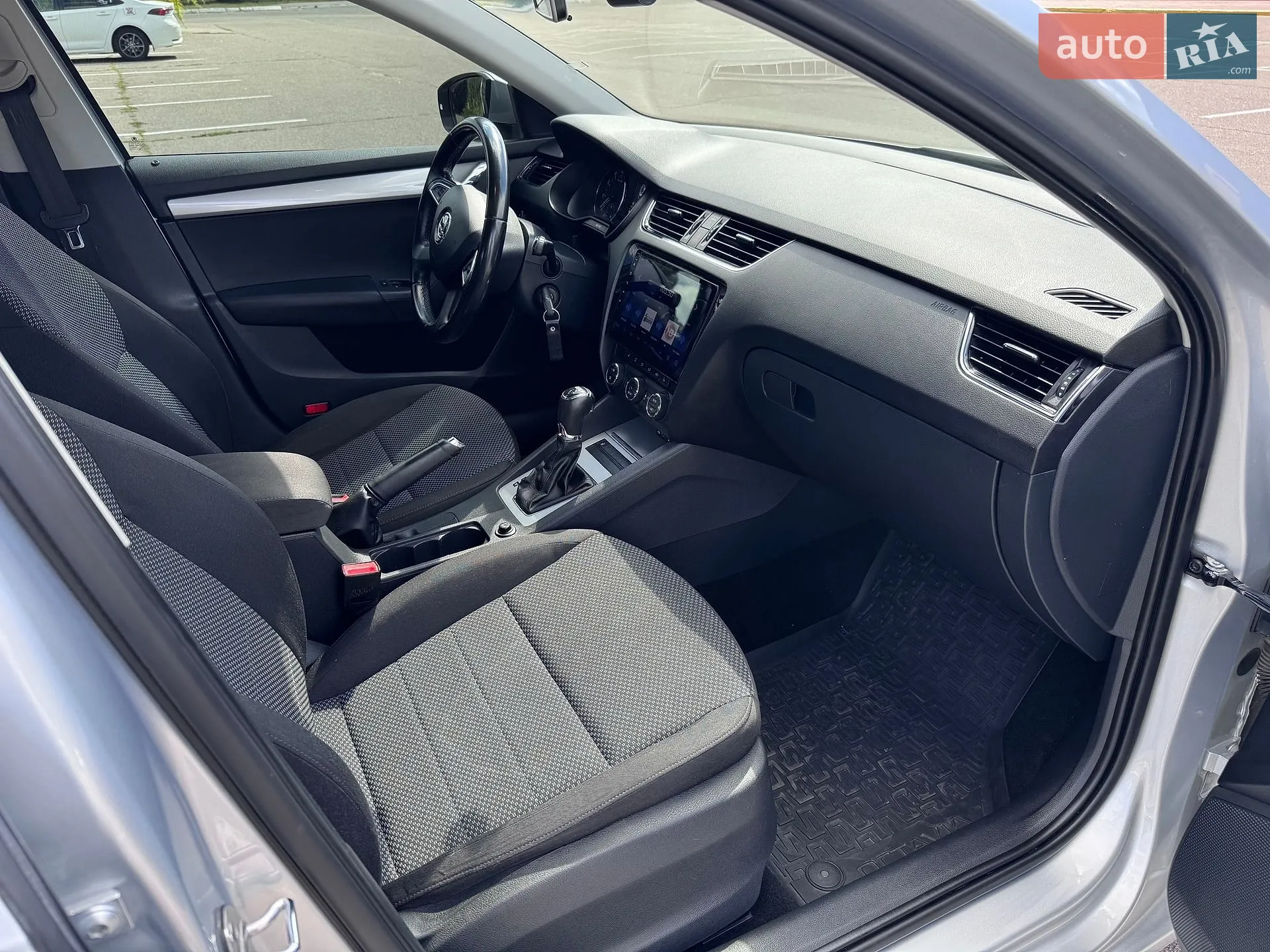 2013 Skoda Octavia - мініатюра 28