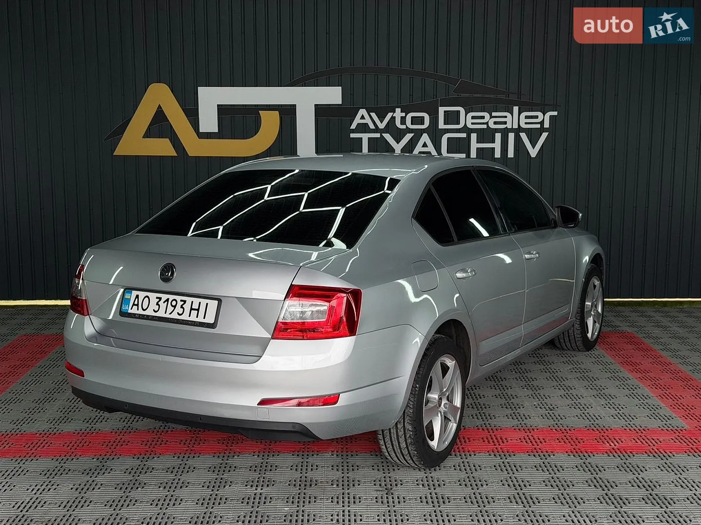 2013 Skoda Octavia - мініатюра 10
