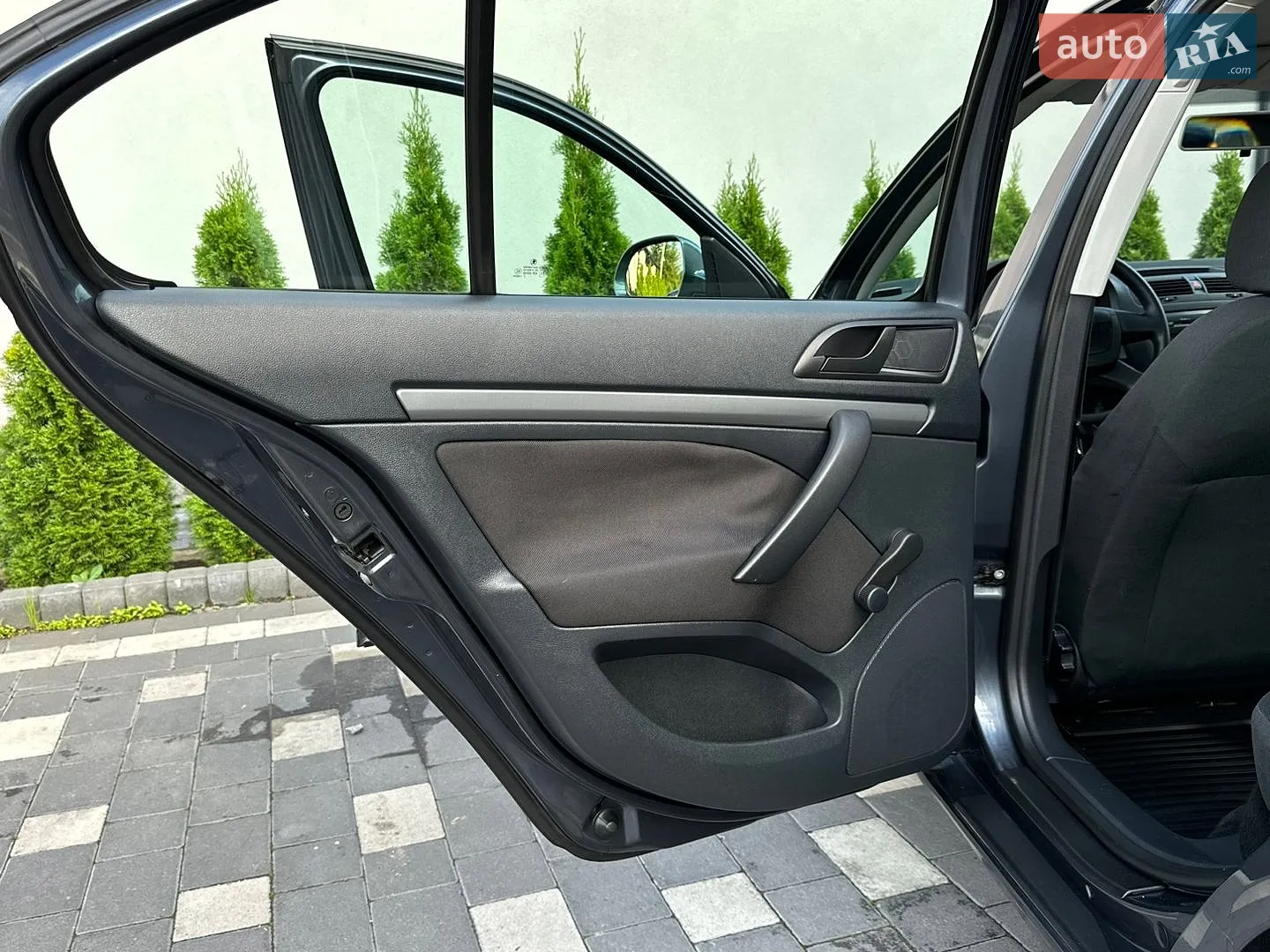 2012 Skoda Octavia - мініатюра 66