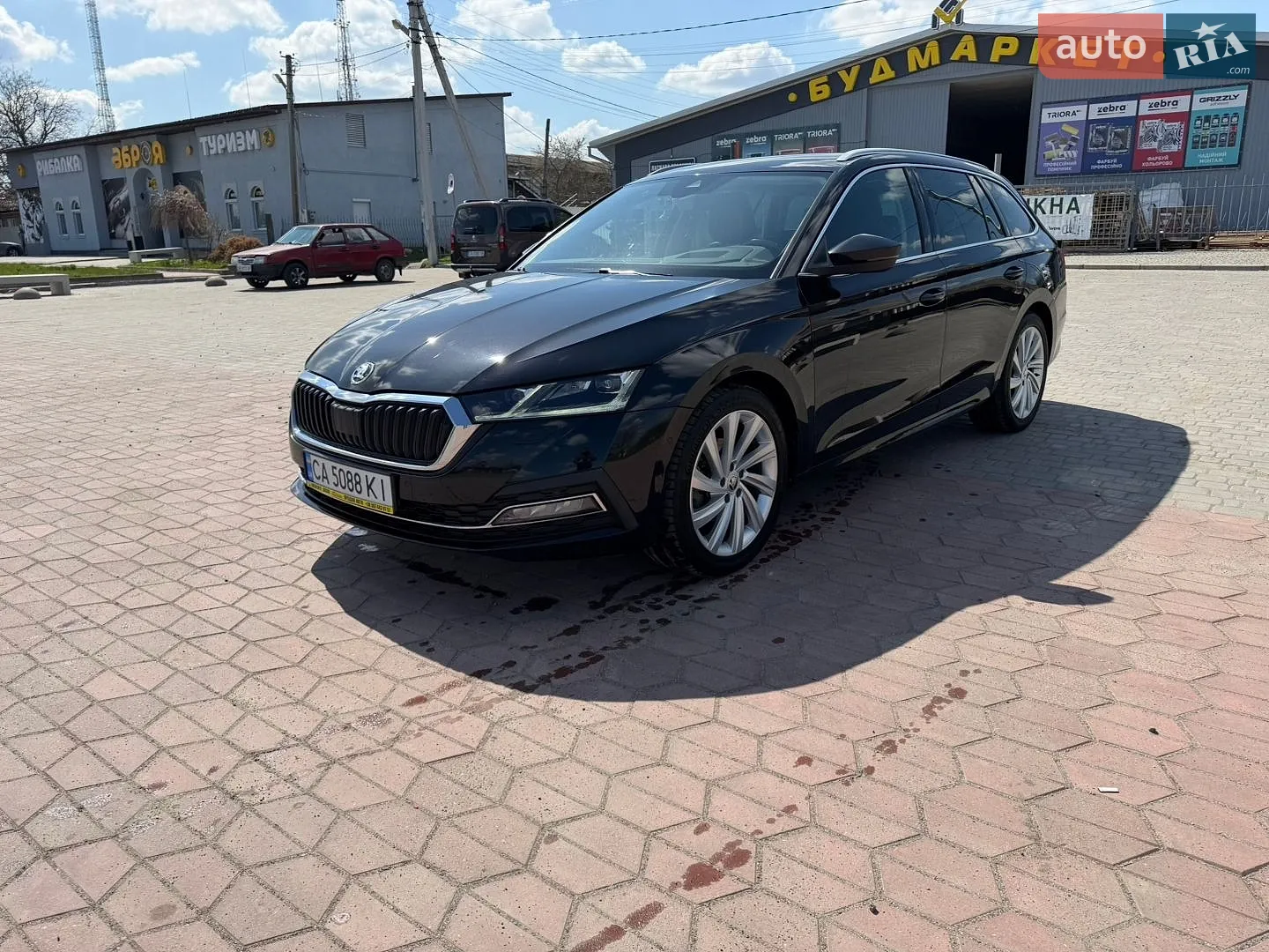 2020 Skoda Octavia - фото 1