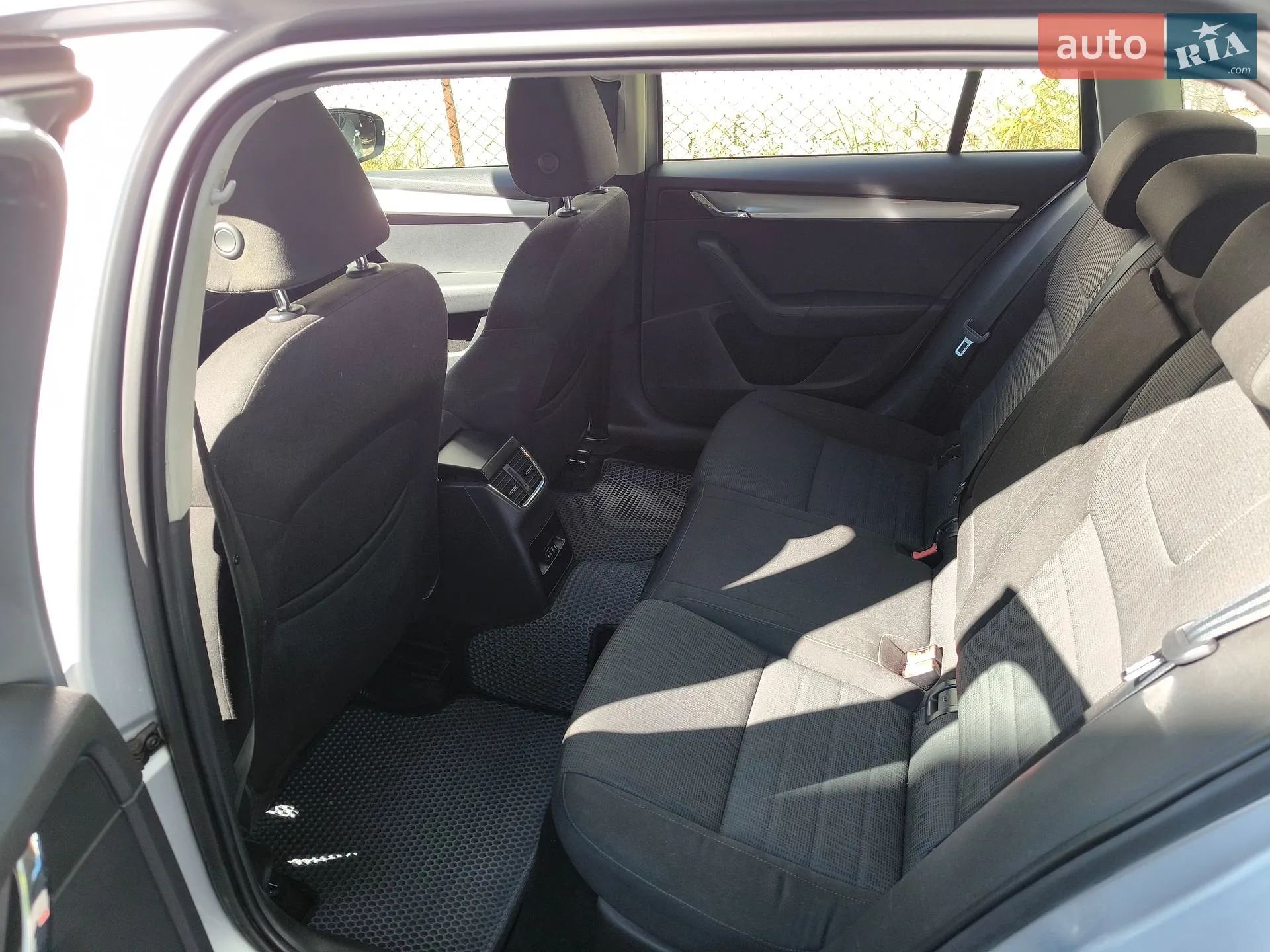 2013 Skoda Octavia - мініатюра 14