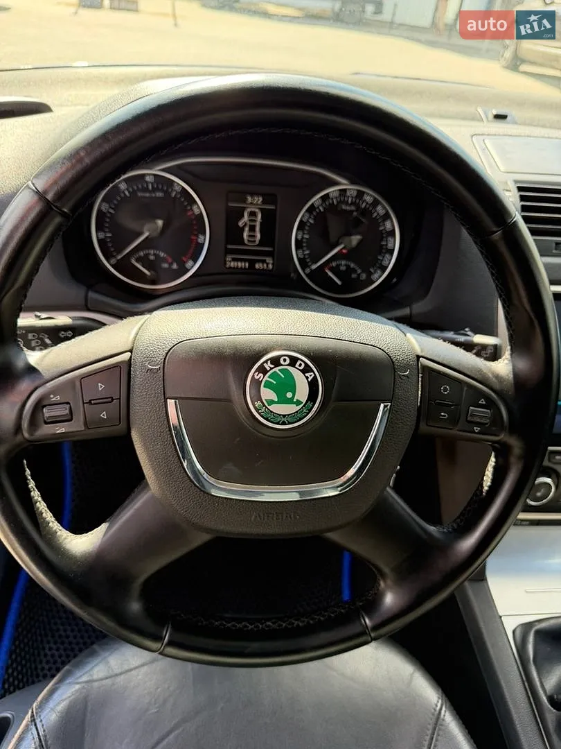 2011 Skoda Octavia - мініатюра 28