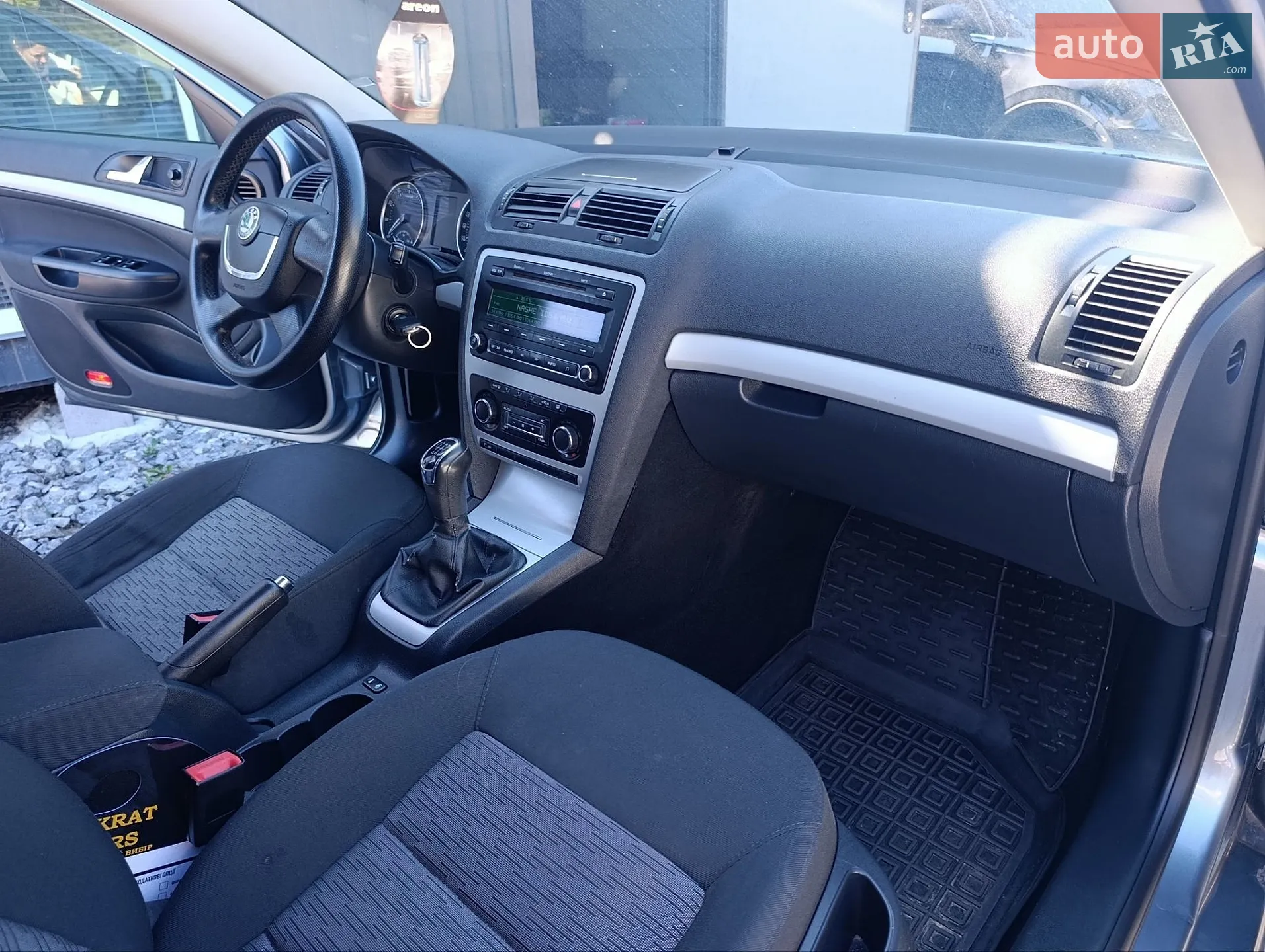 2011 Skoda Octavia - мініатюра 16