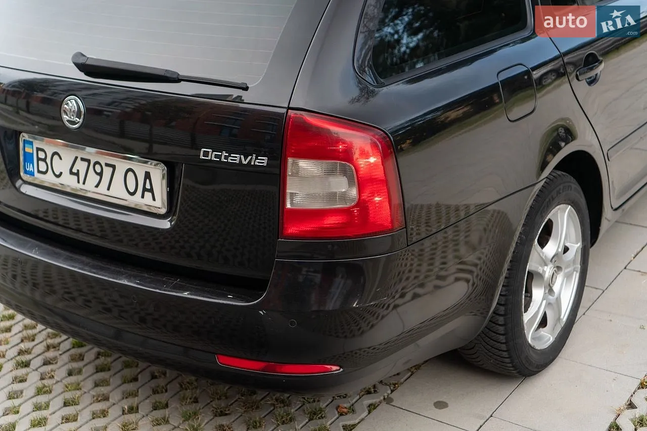 2010 Skoda Octavia - мініатюра 7