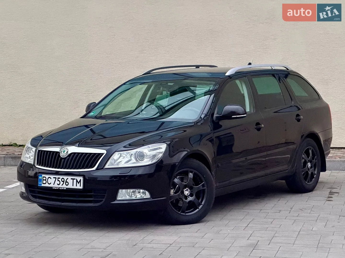 2011 Skoda Octavia - фото 1