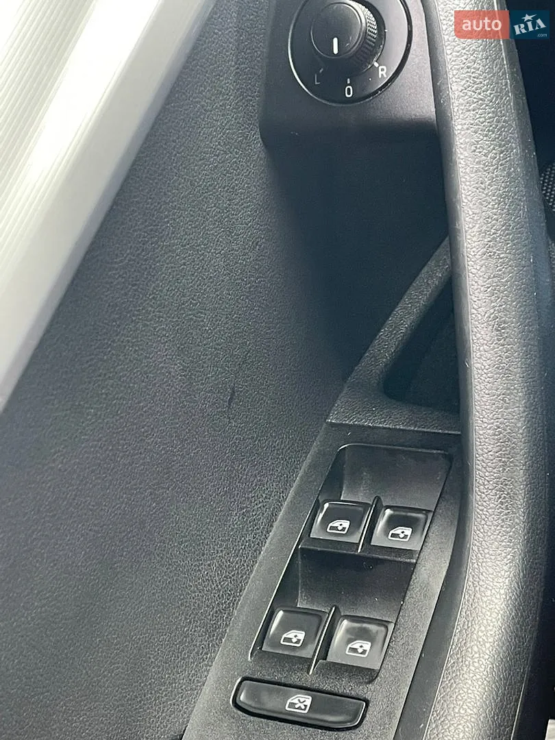 2015 Skoda Octavia - мініатюра 10