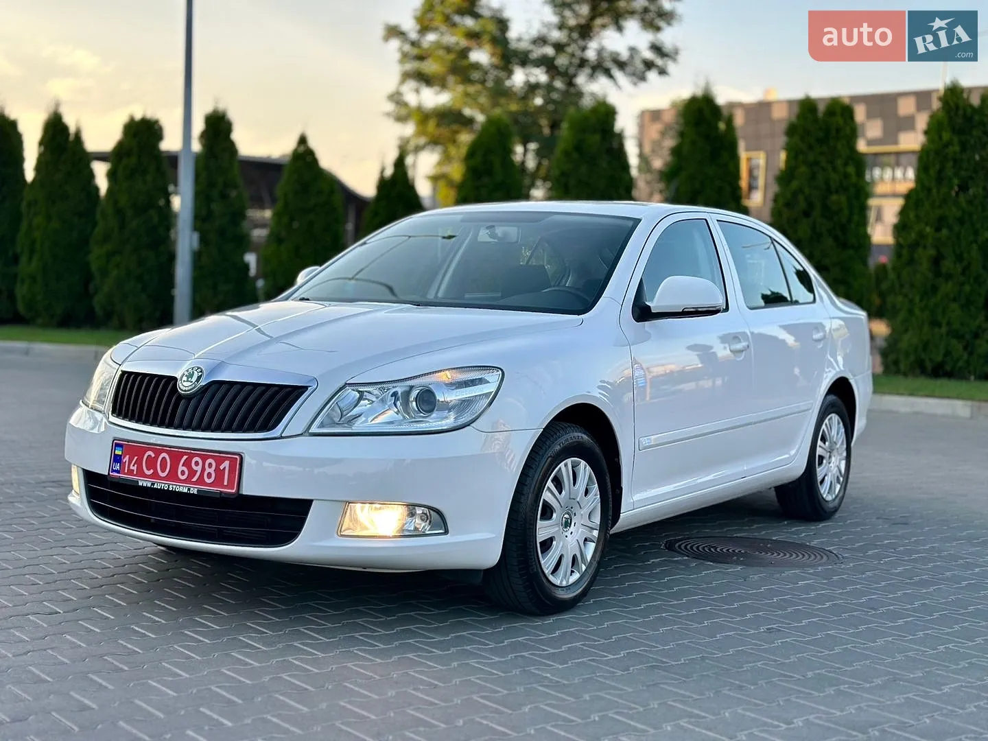 2012 Skoda Octavia - мініатюра 2