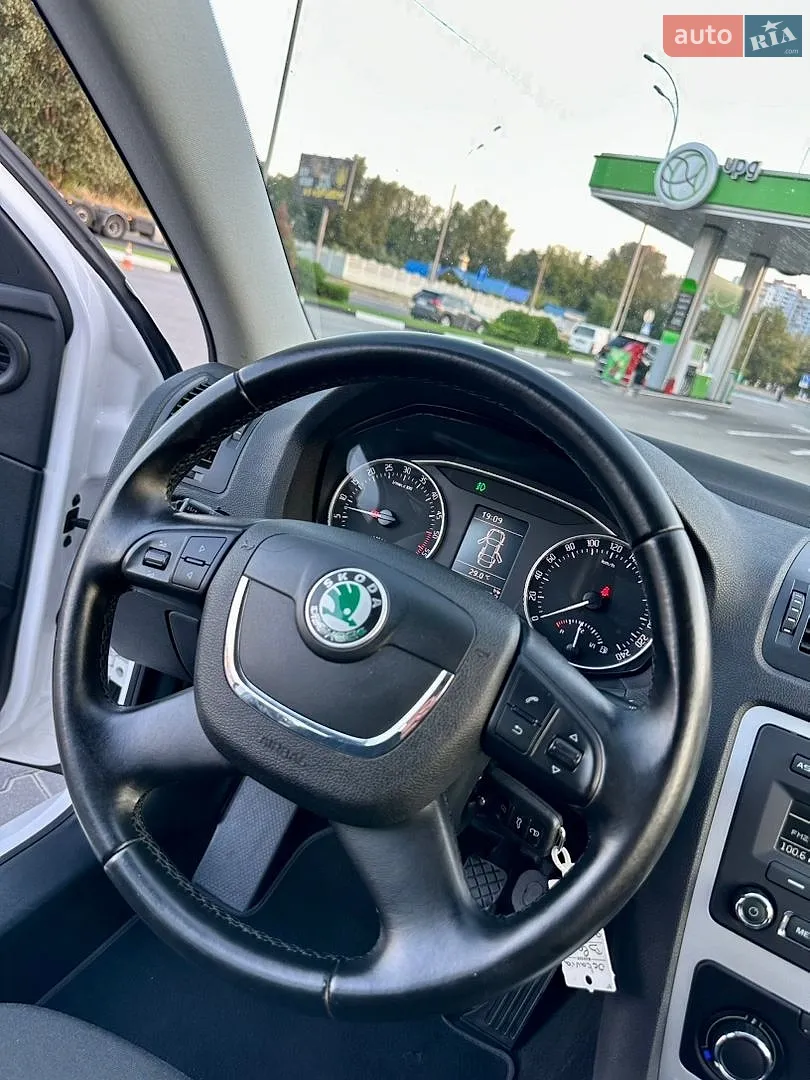 2012 Skoda Octavia - мініатюра 33