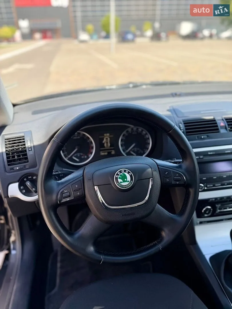 2011 Skoda Octavia - мініатюра 31