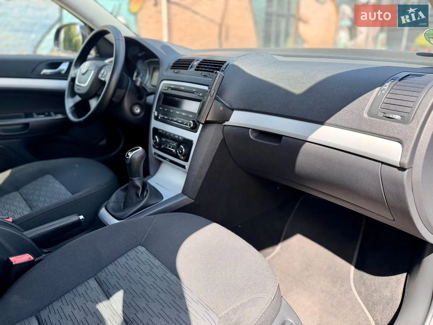 2011 Skoda Octavia - мініатюра 53