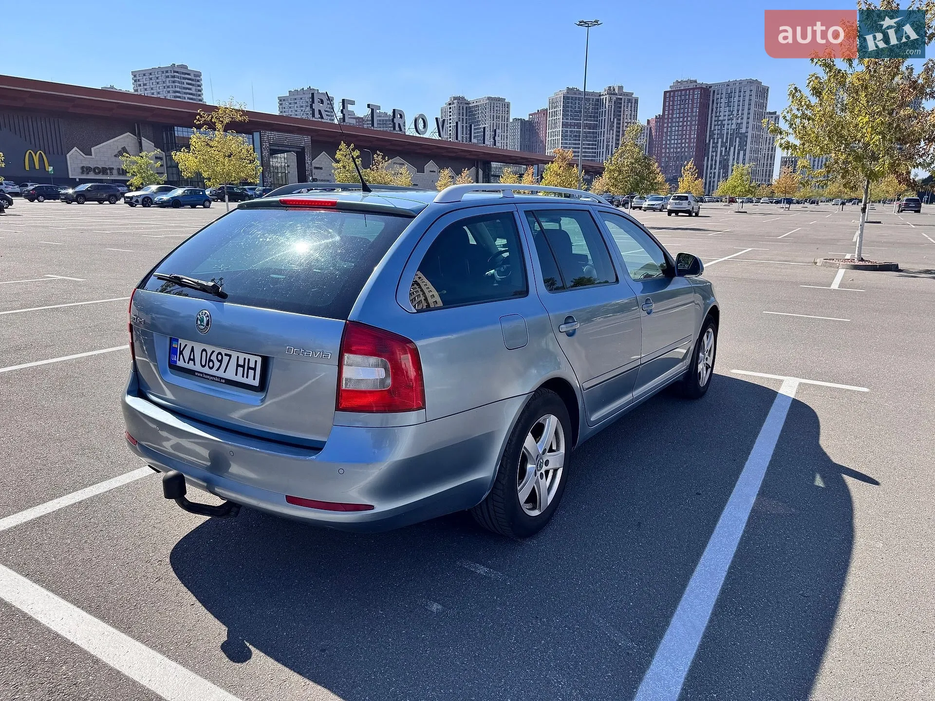 2010 Skoda Octavia - мініатюра 2