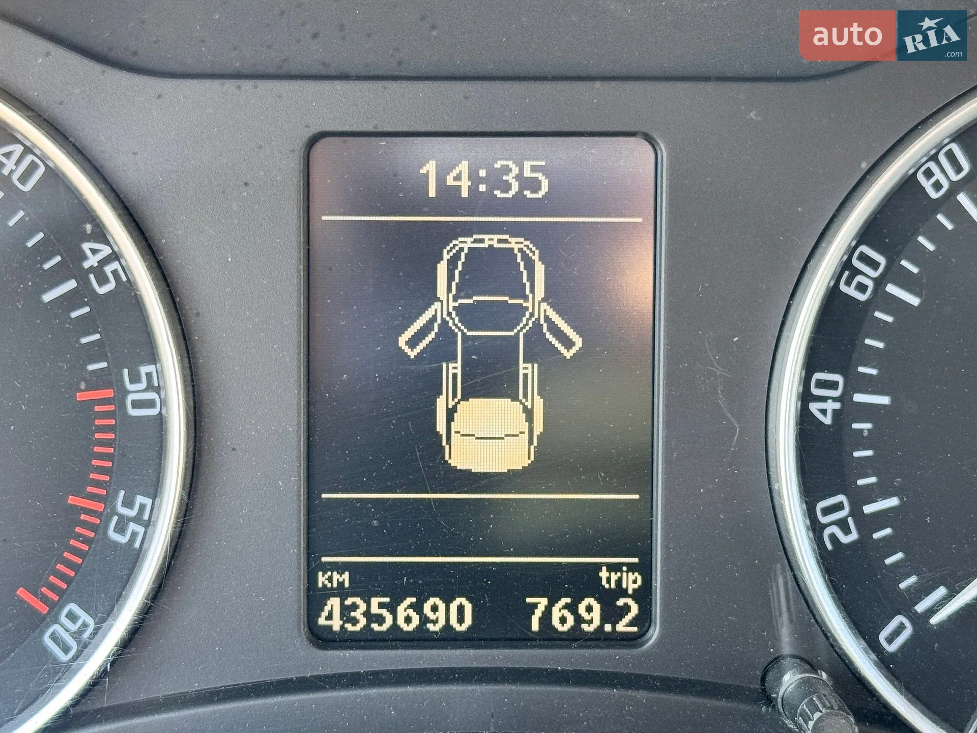 2010 Skoda Octavia - мініатюра 18