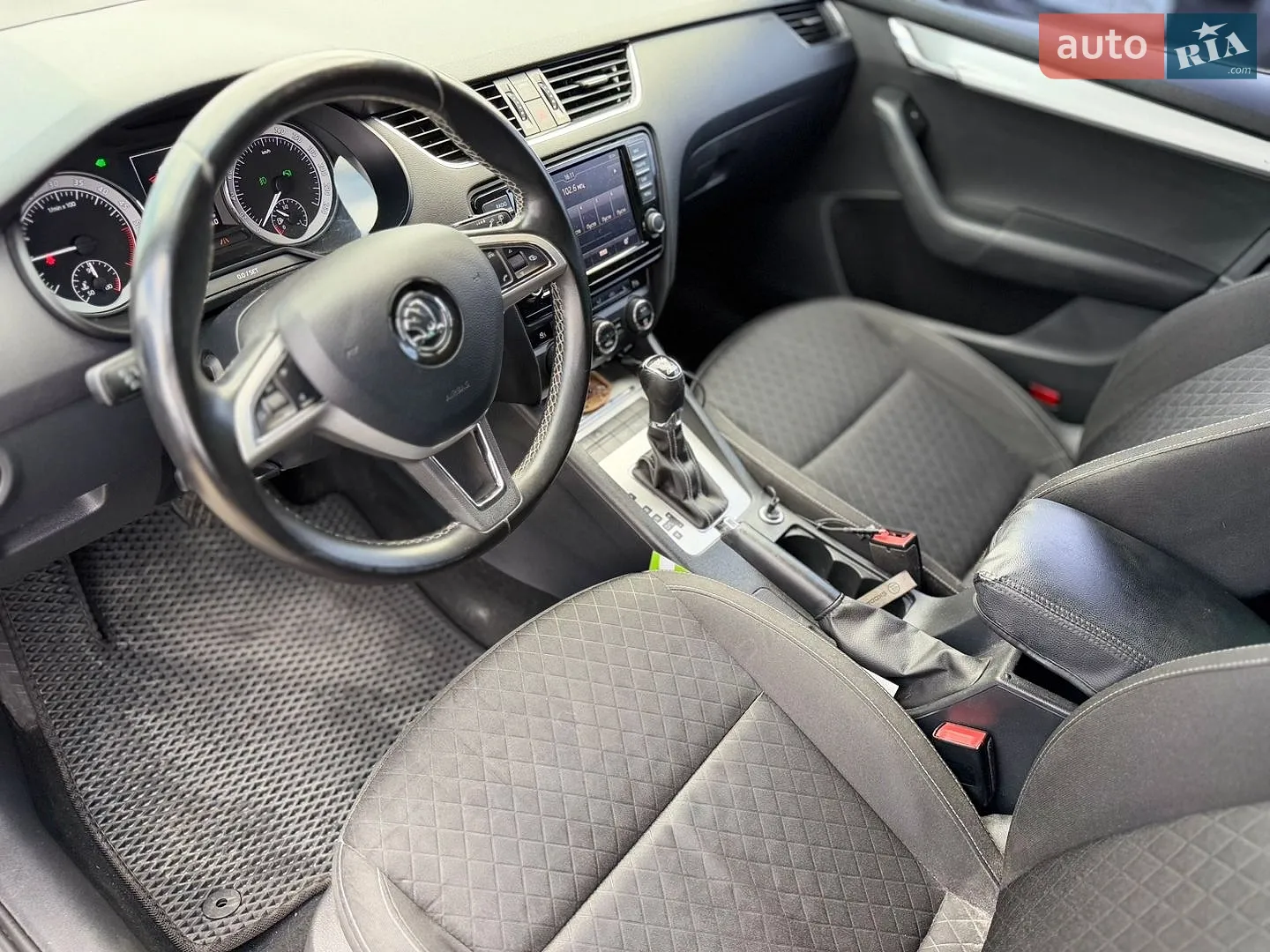 2015 Skoda Octavia - мініатюра 28