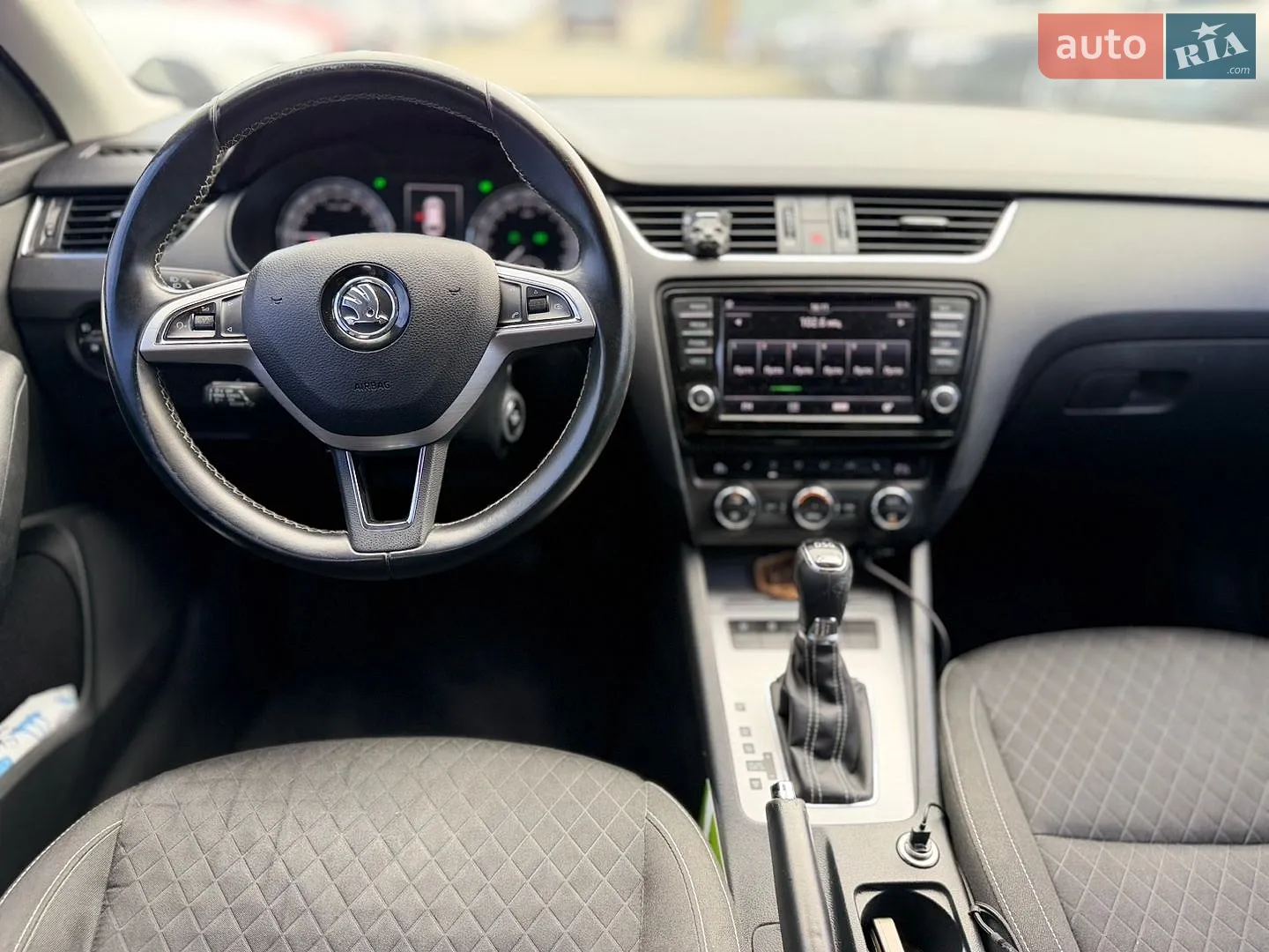 2015 Skoda Octavia - мініатюра 32