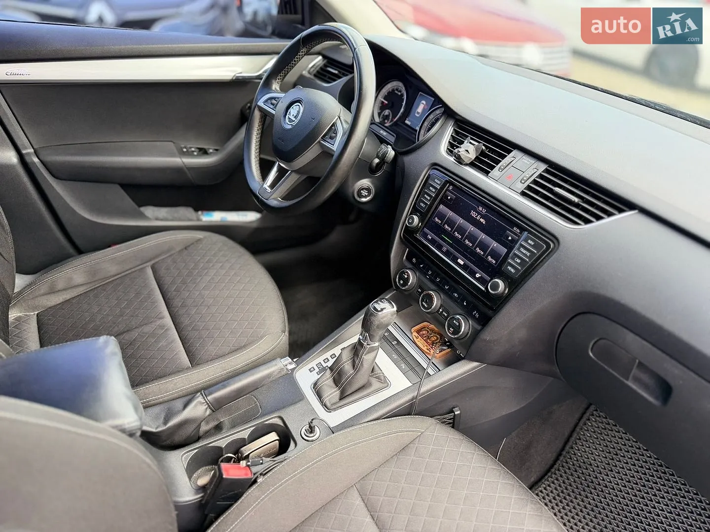 2015 Skoda Octavia - мініатюра 39