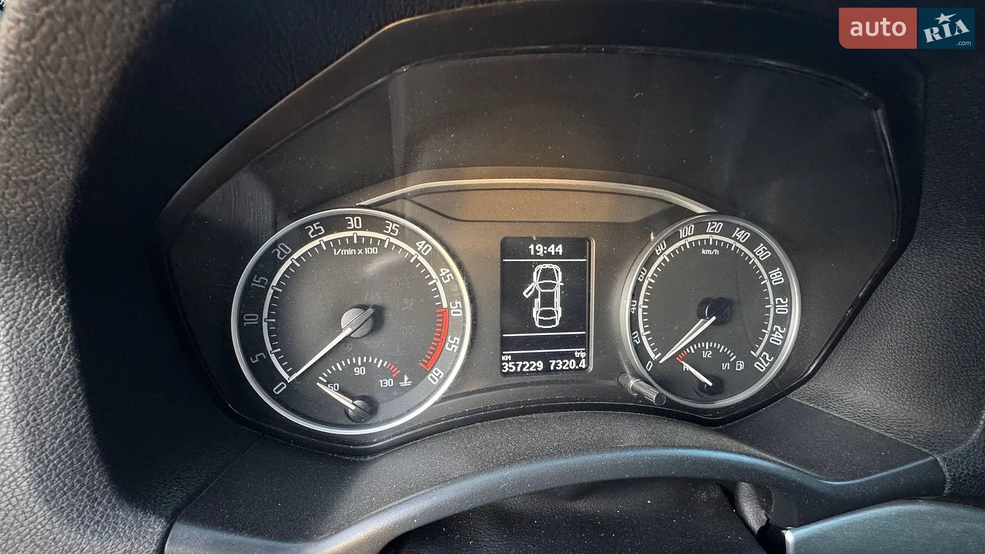 2010 Skoda Octavia - мініатюра 12