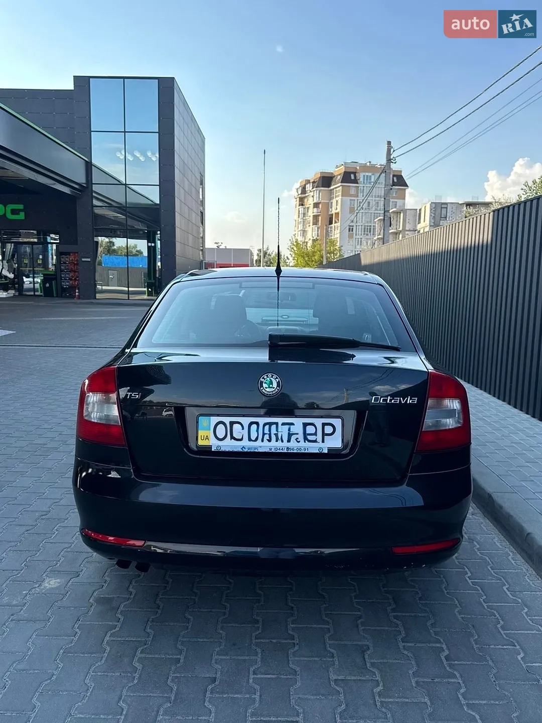 2010 Skoda Octavia - мініатюра 22