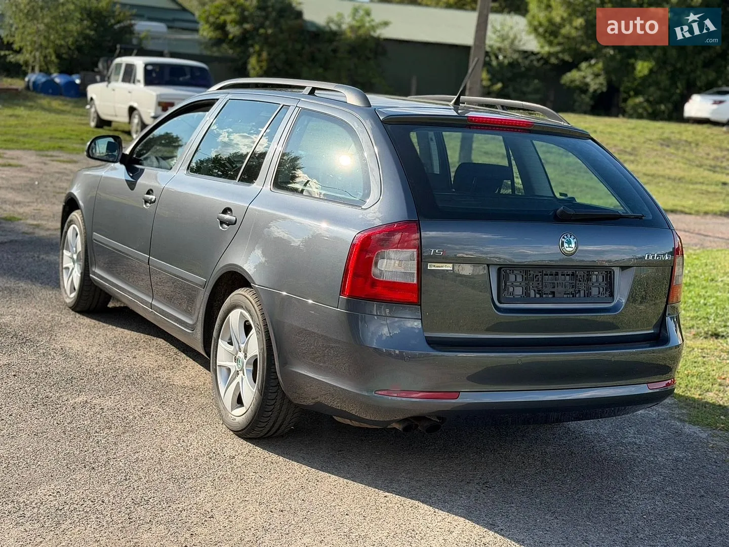 2011 Skoda Octavia - мініатюра 6