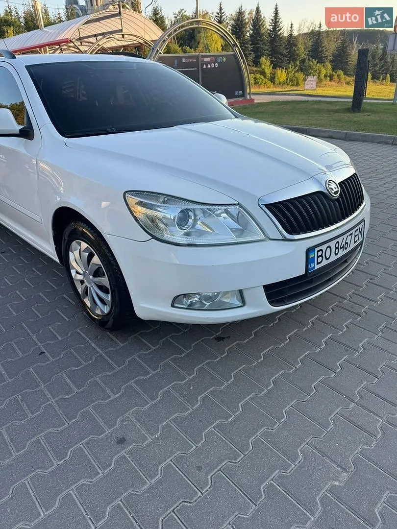 2011 Skoda Octavia - мініатюра 7