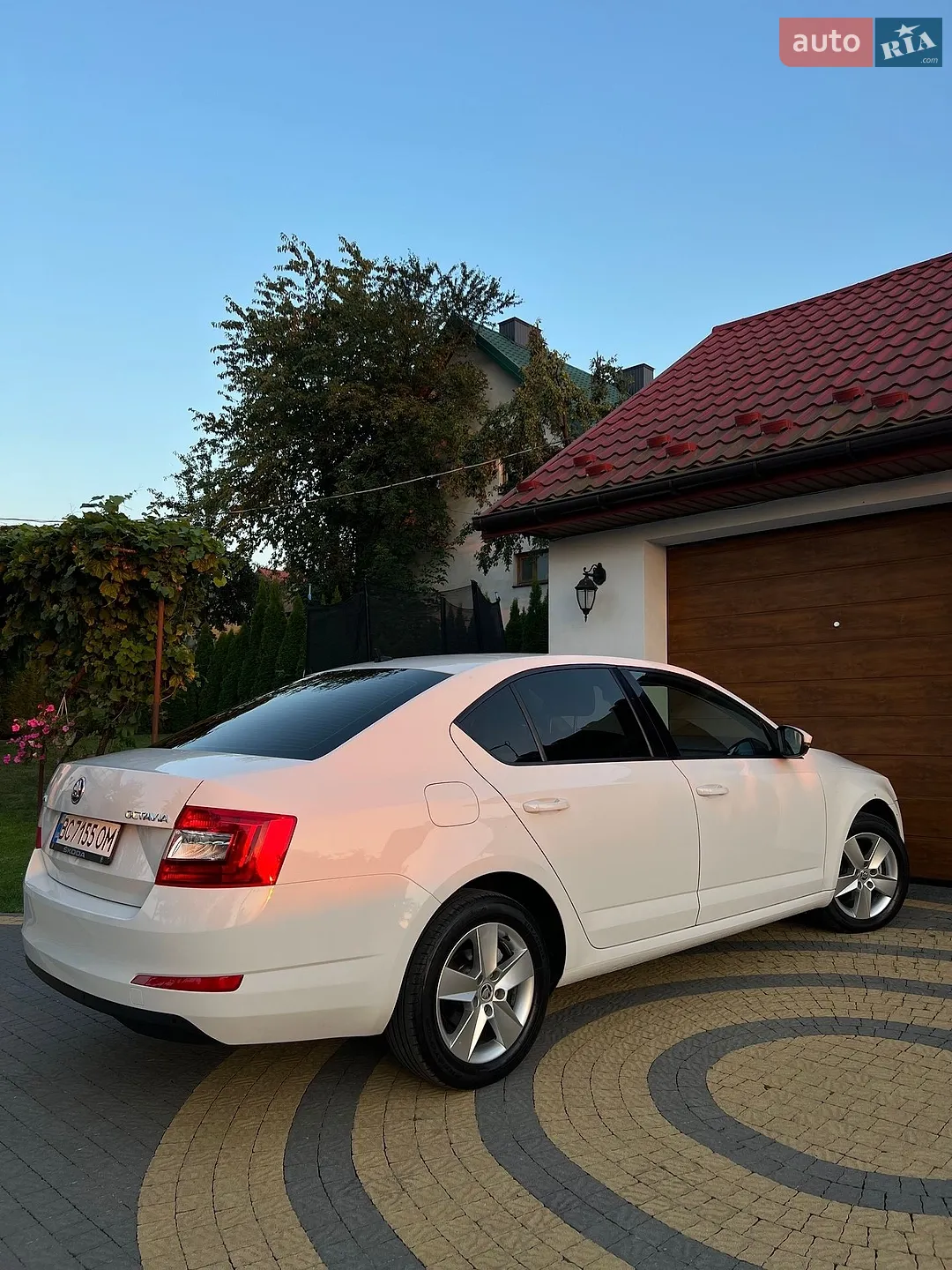 2016 Skoda Octavia - мініатюра 15