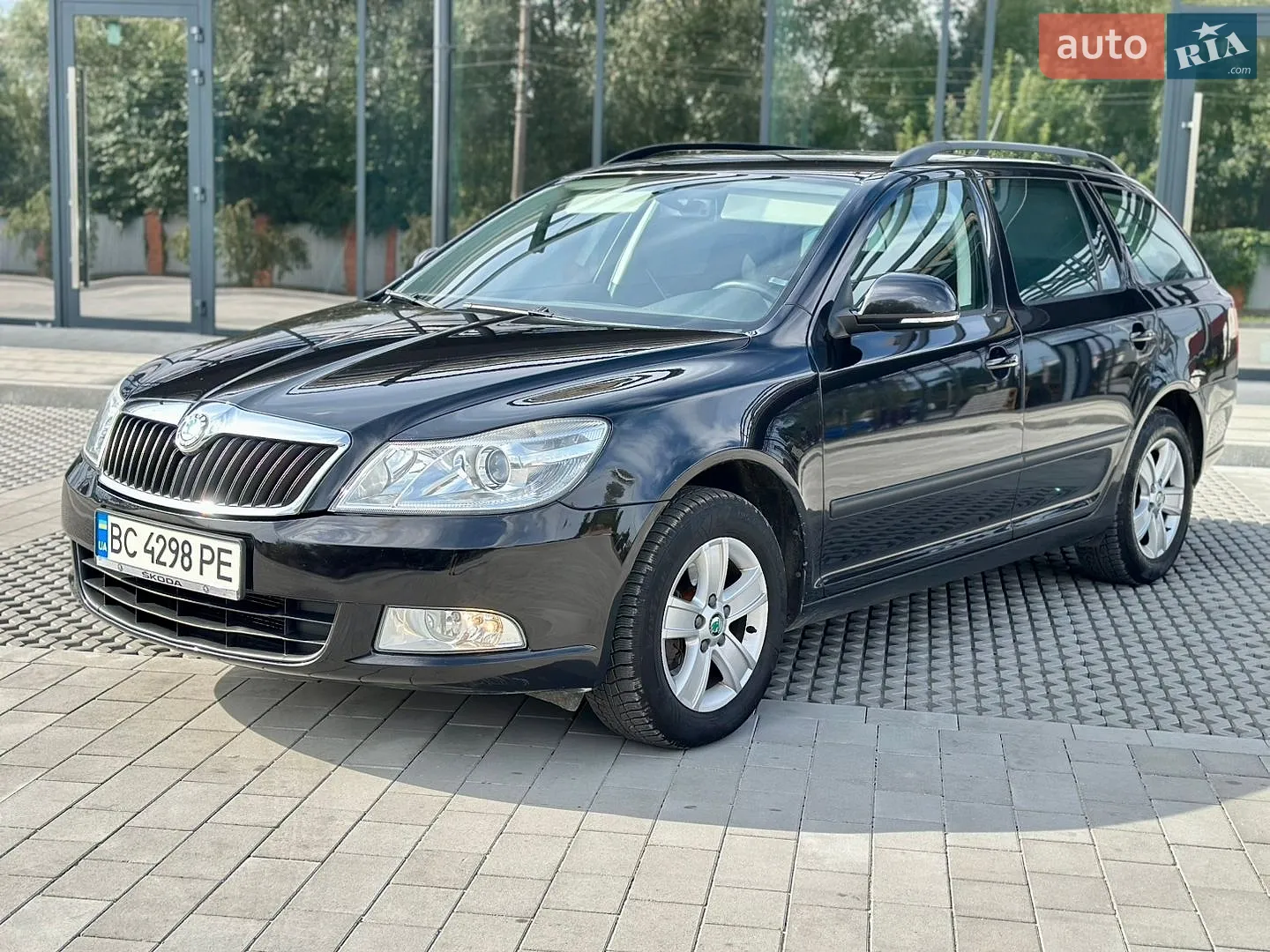 2011 Skoda Octavia - фото 1