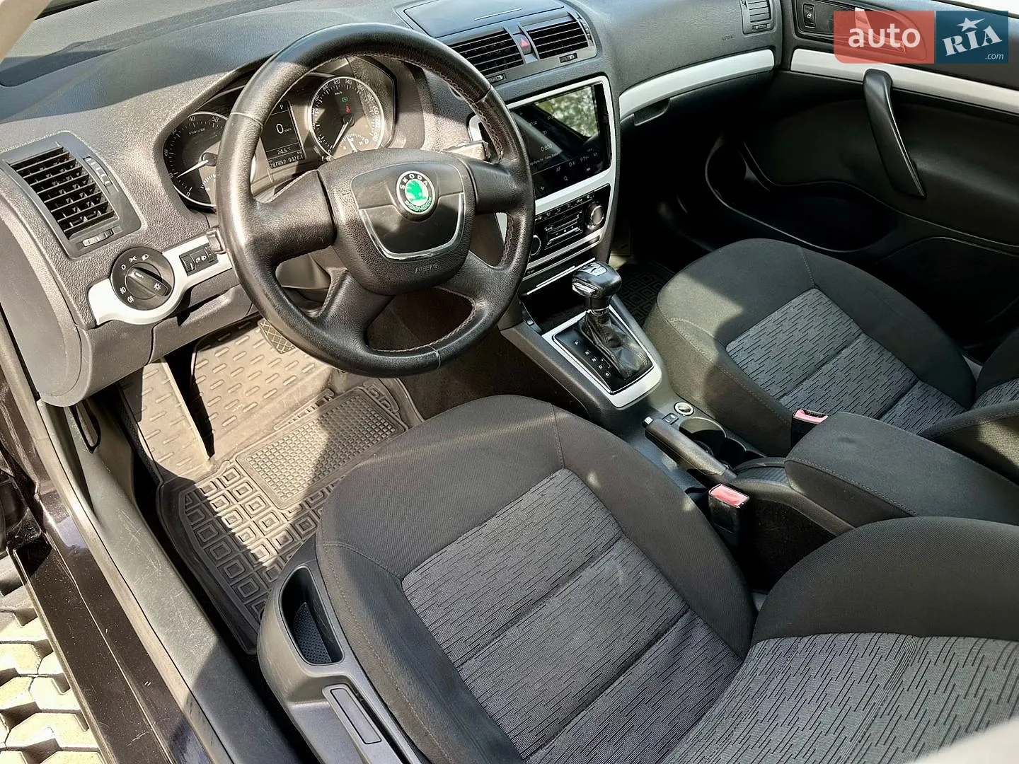 2011 Skoda Octavia - мініатюра 17
