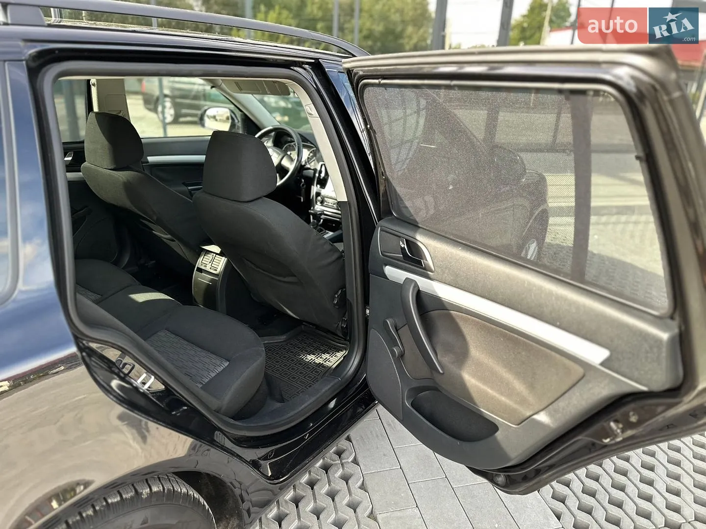 2011 Skoda Octavia - мініатюра 25