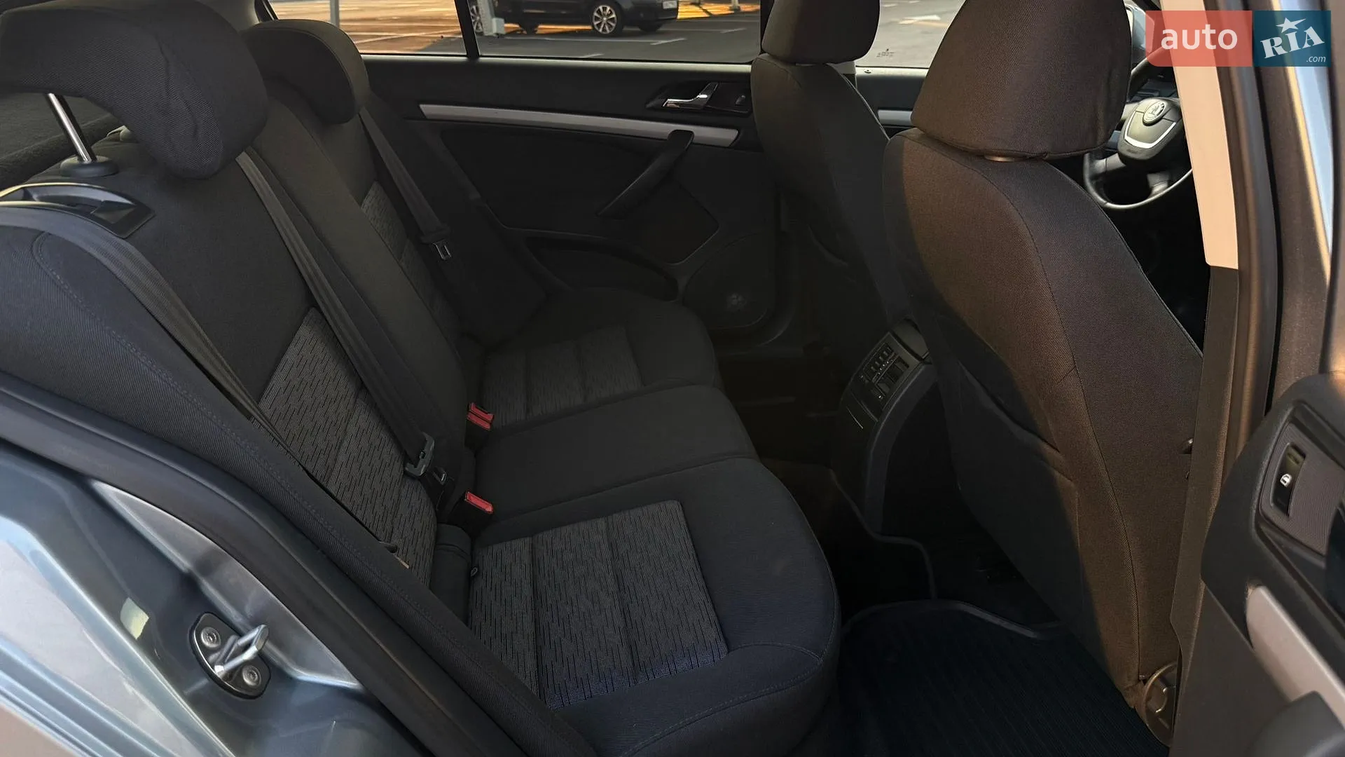 2012 Skoda Octavia - мініатюра 17