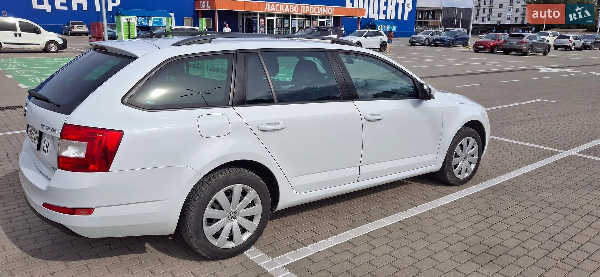 2016 Skoda Octavia - мініатюра 2