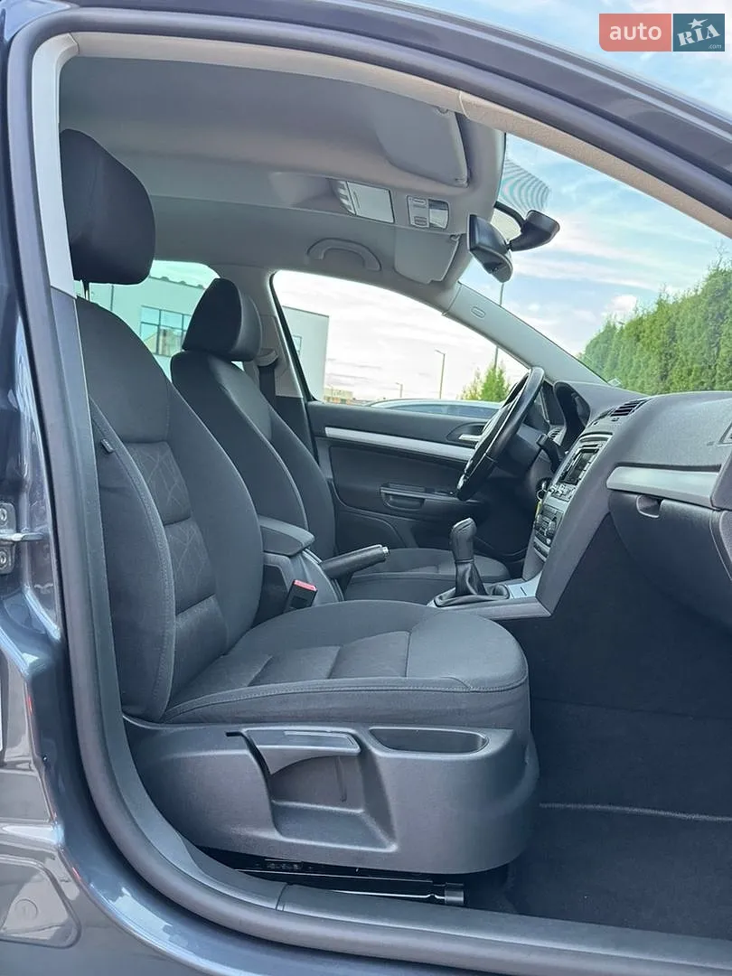 2012 Skoda Octavia - мініатюра 63