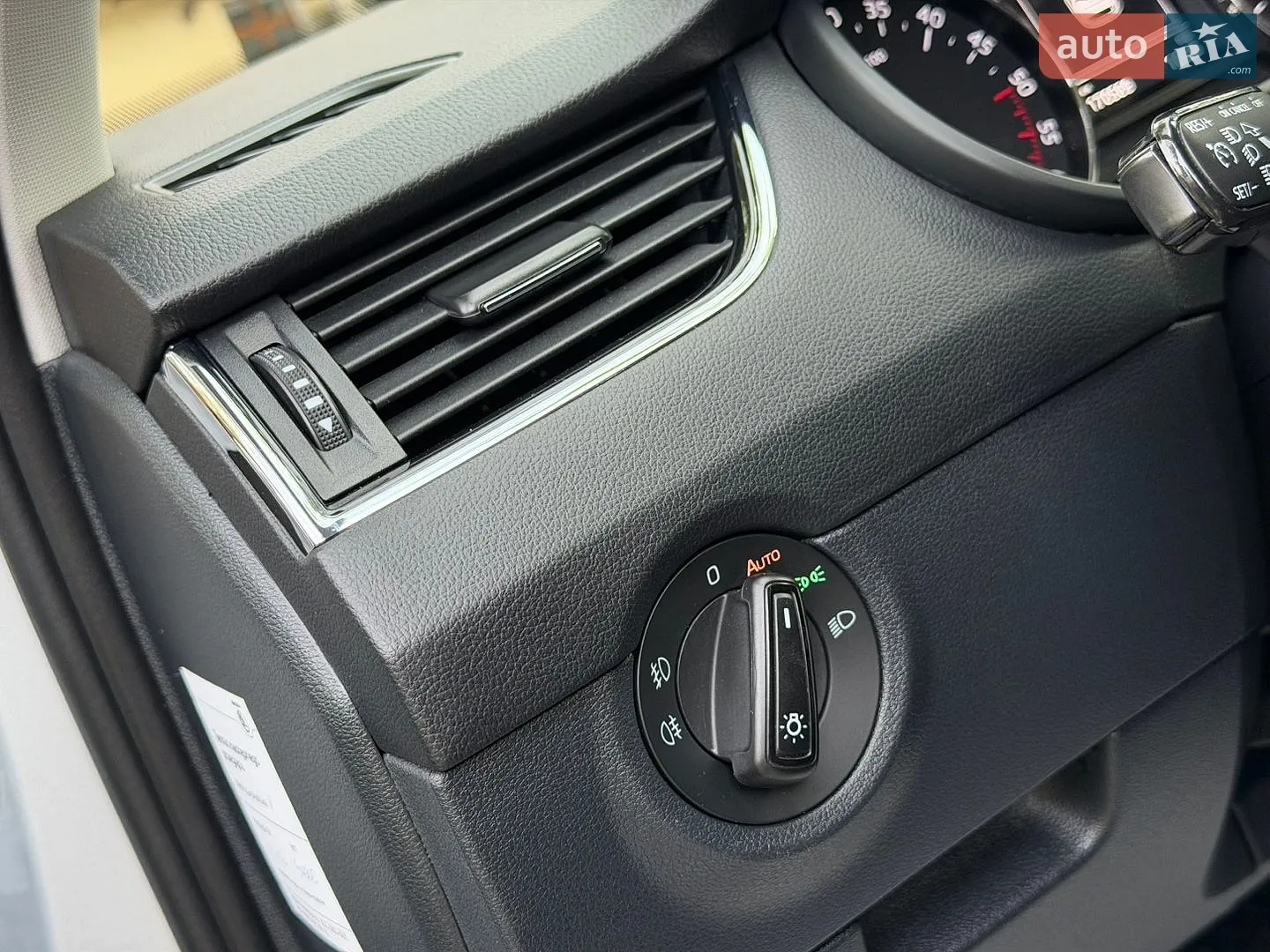 2016 Skoda Octavia - мініатюра 85
