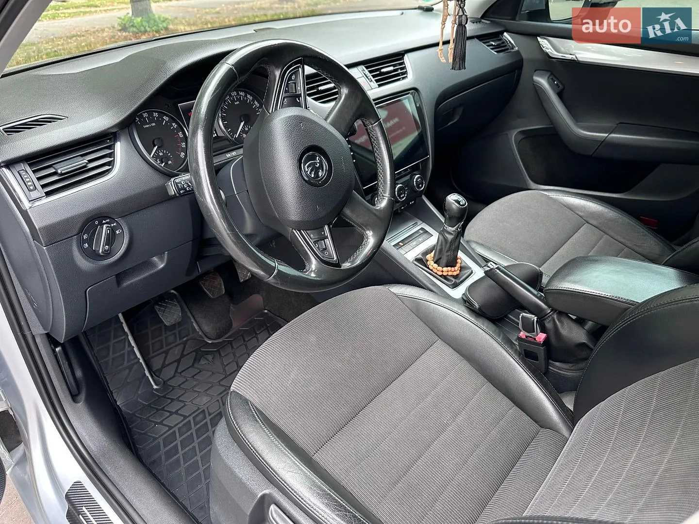 2013 Skoda Octavia - мініатюра 38
