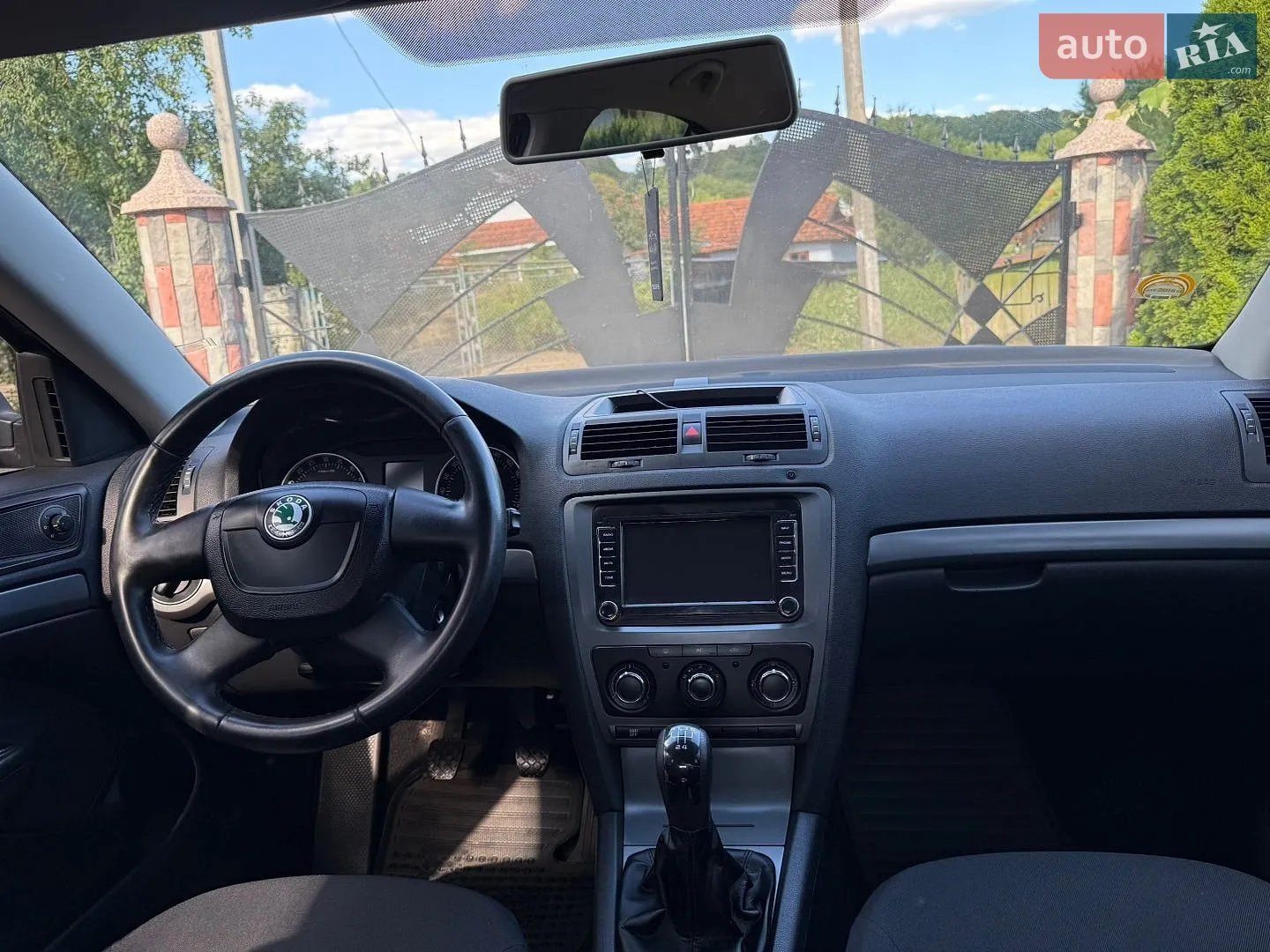 2011 Skoda Octavia - мініатюра 32