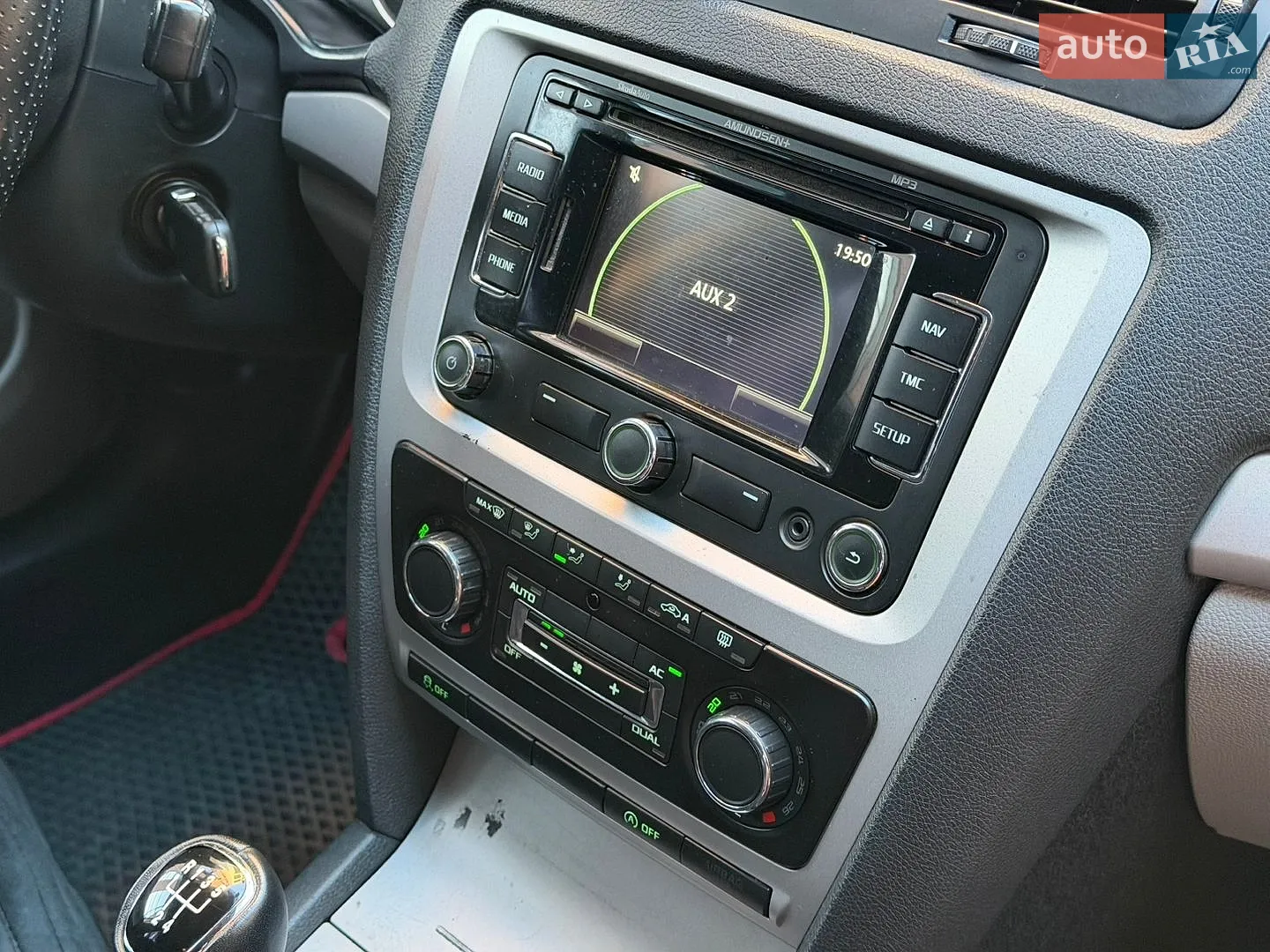 2012 Skoda Octavia - мініатюра 16