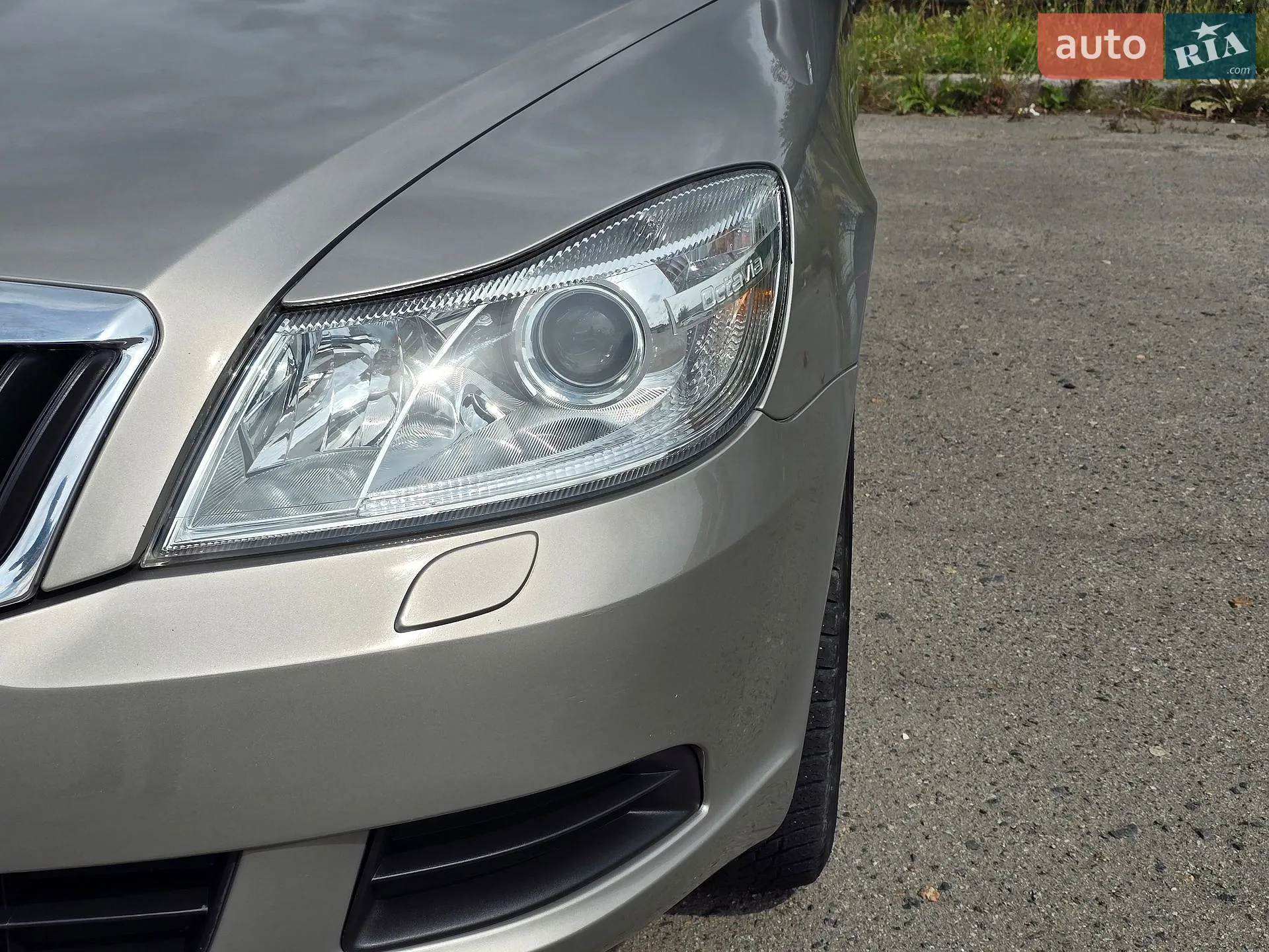2010 Skoda Octavia - мініатюра 17