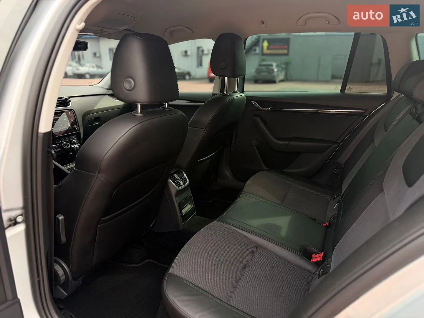 2019 Skoda Octavia - мініатюра 42
