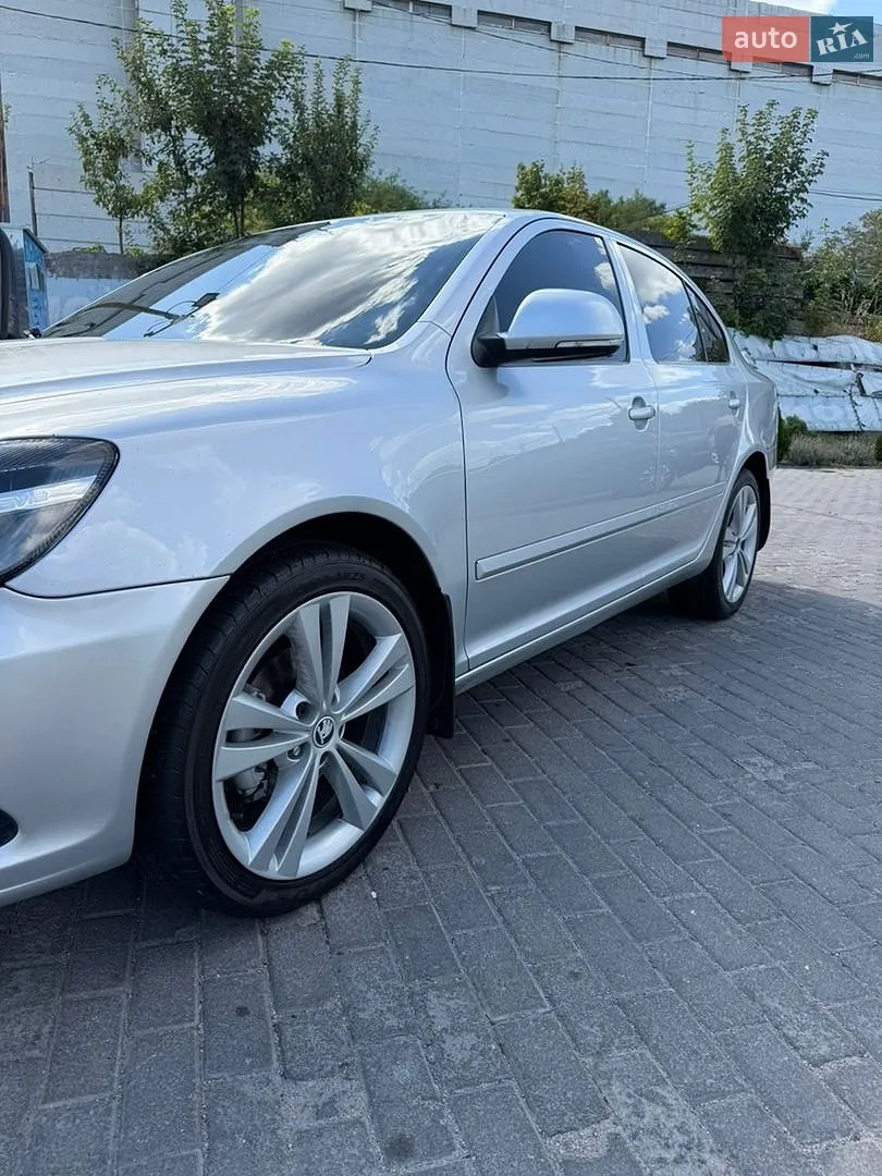 2010 Skoda Octavia - мініатюра 6
