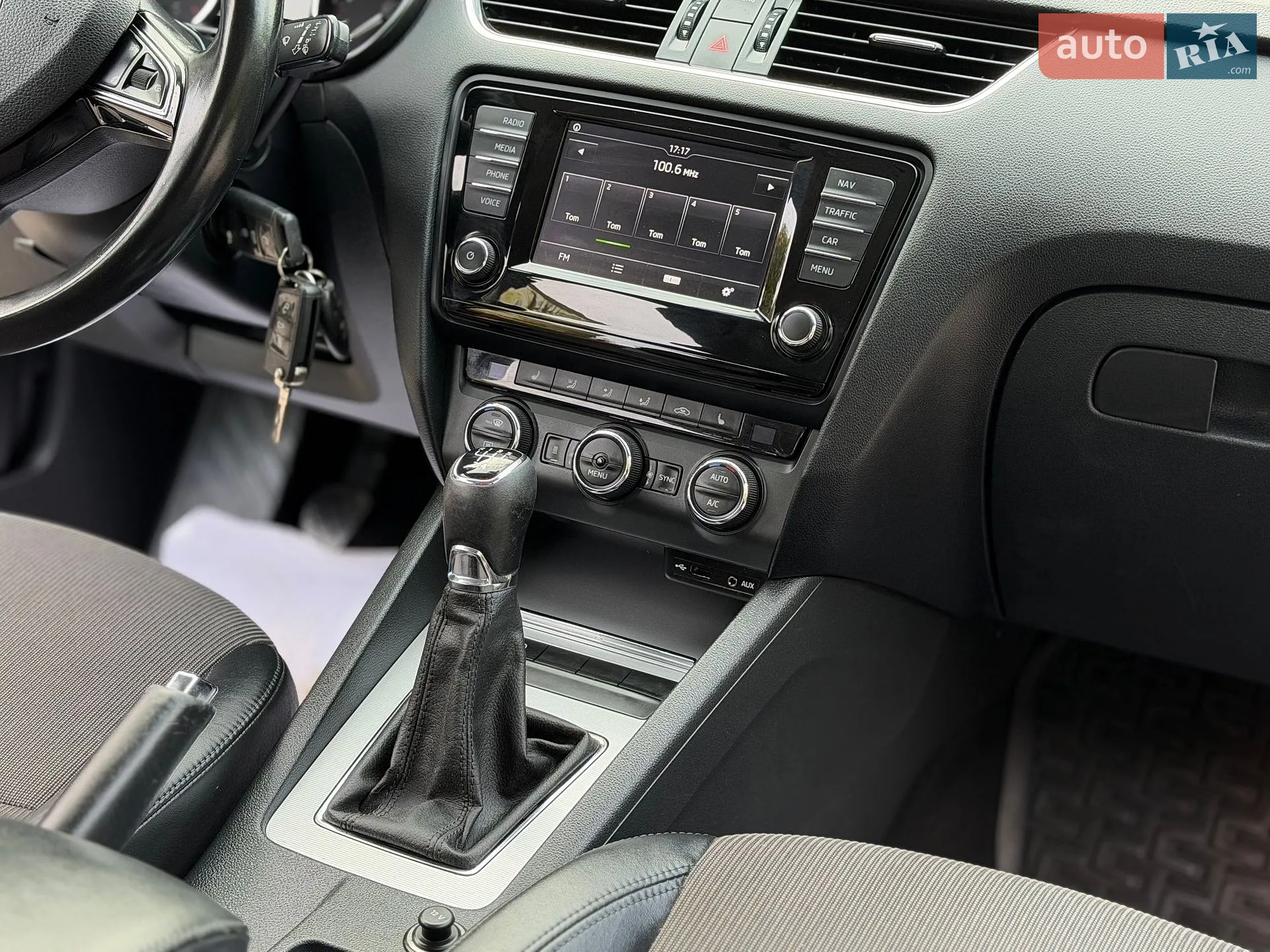 2016 Skoda Octavia - мініатюра 38