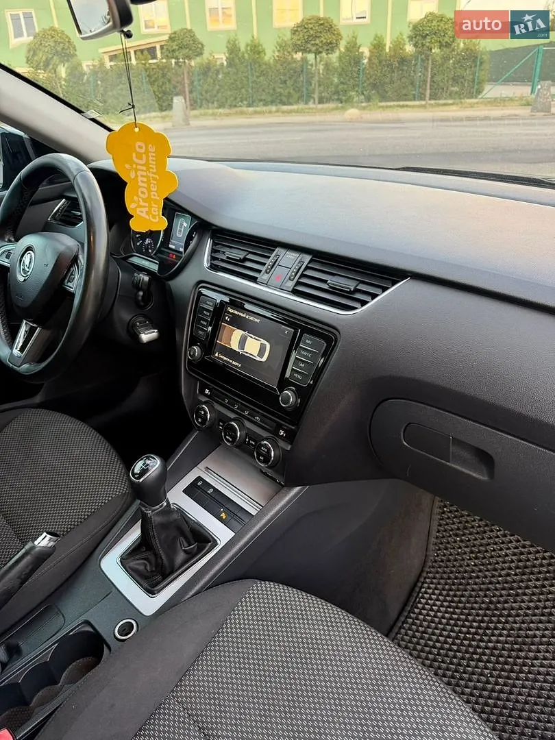2015 Skoda Octavia - мініатюра 15