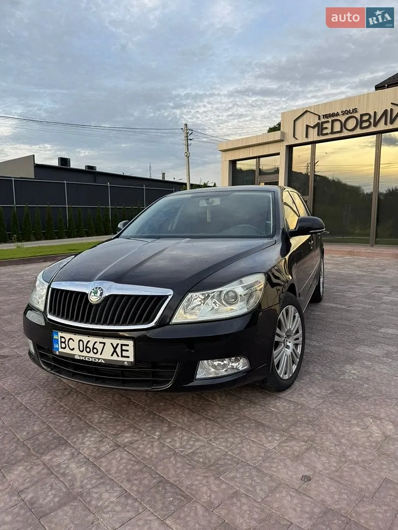 2010 Skoda Octavia - мініатюра 3