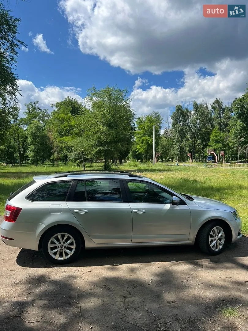 2018 Skoda Octavia - мініатюра 12