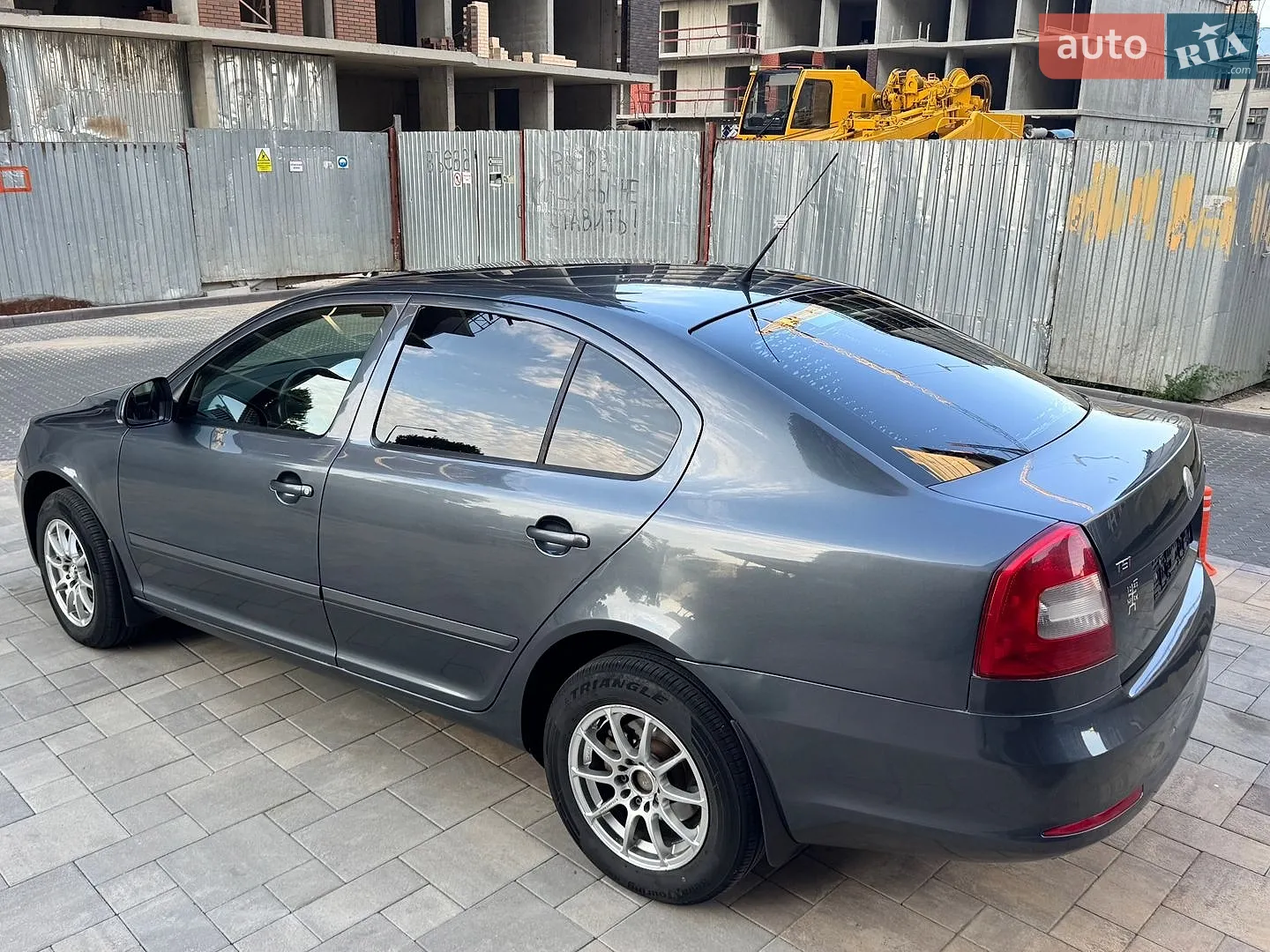 2010 Skoda Octavia - мініатюра 9