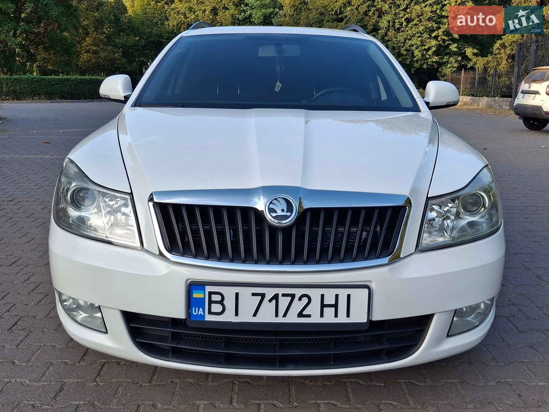 2010 Skoda Octavia - мініатюра 48
